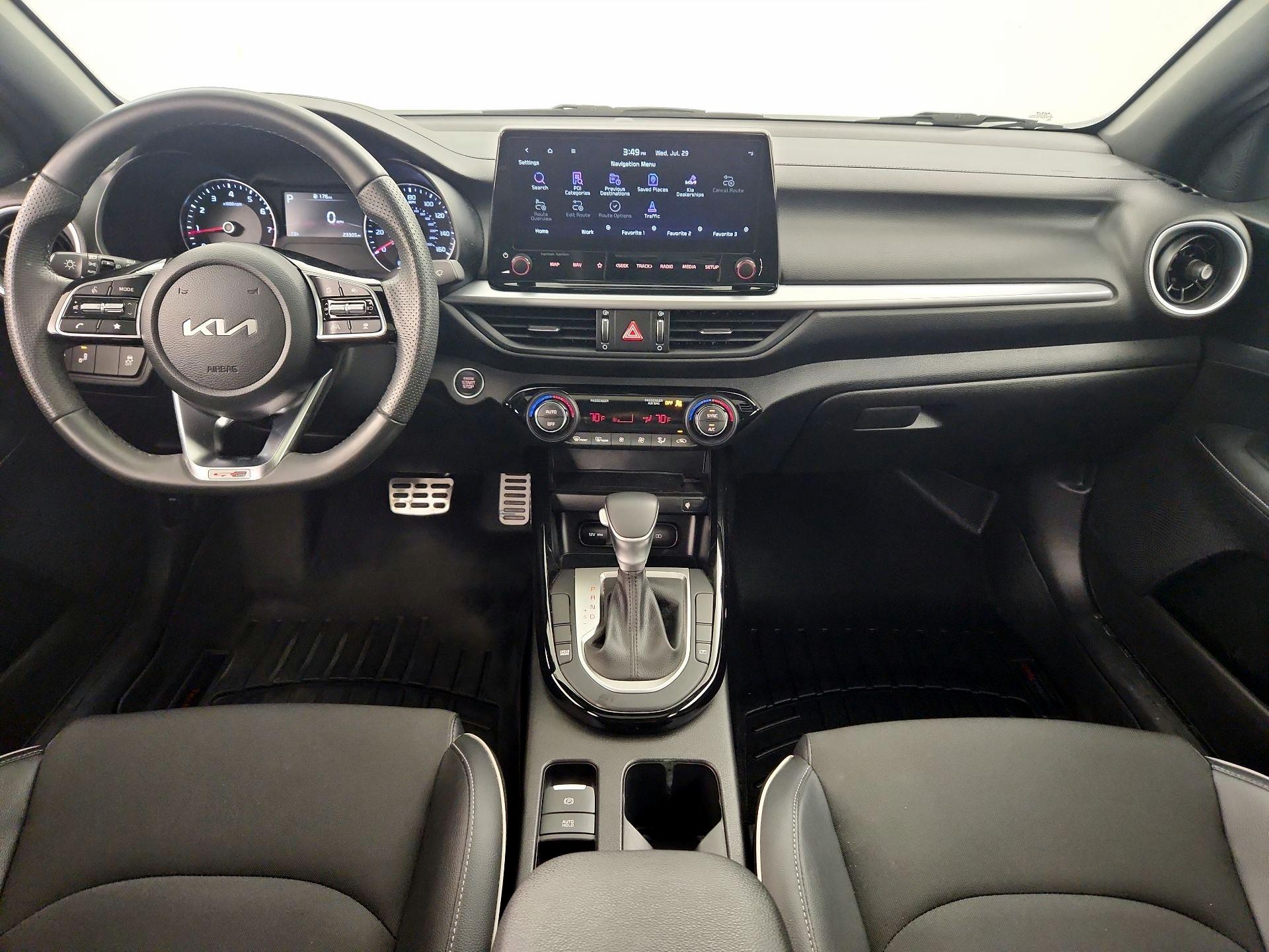 Thumbnail: 2024 Kia Forte - 8