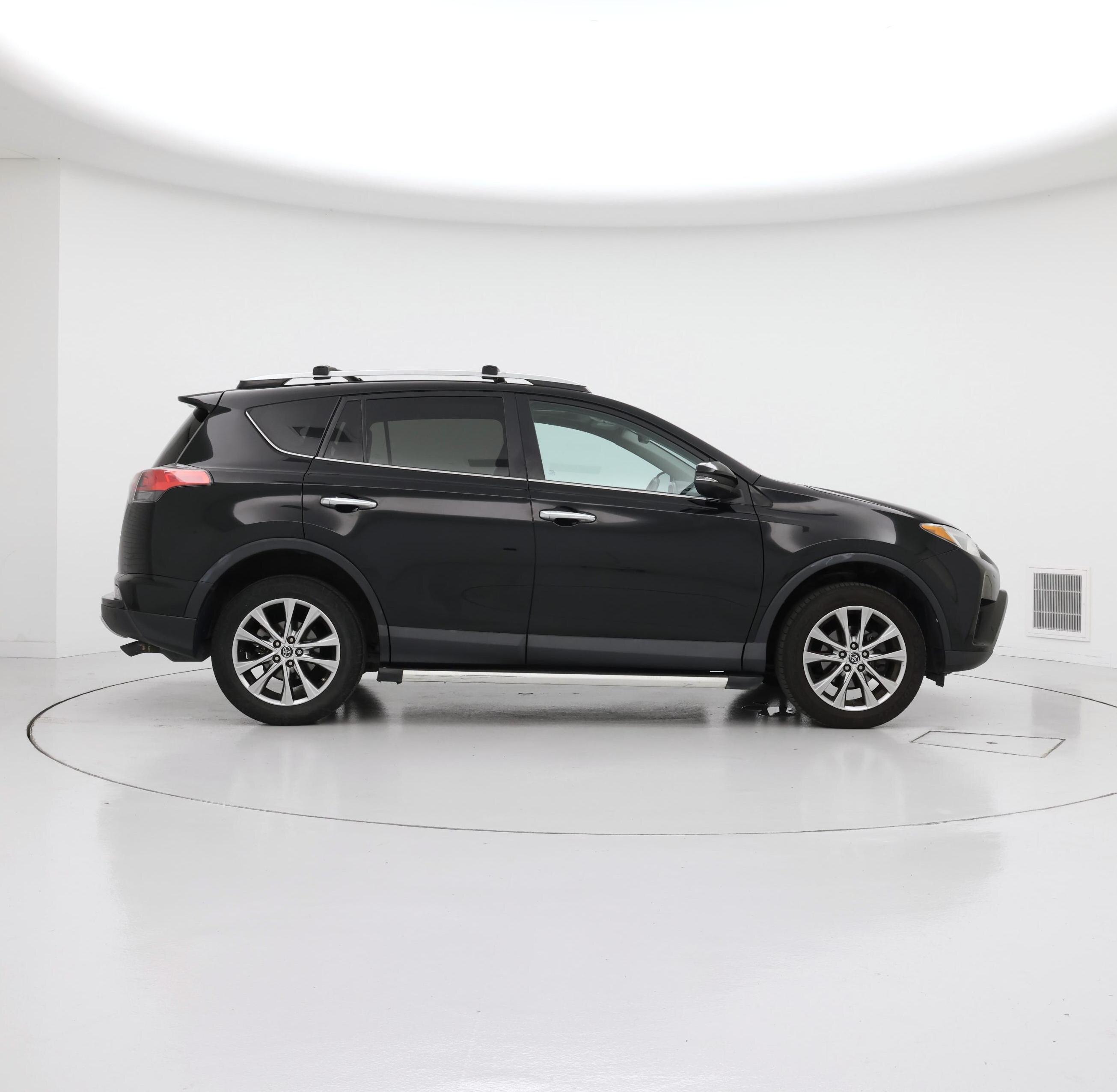 Thumbnail: 2016 Toyota RAV4 - 7