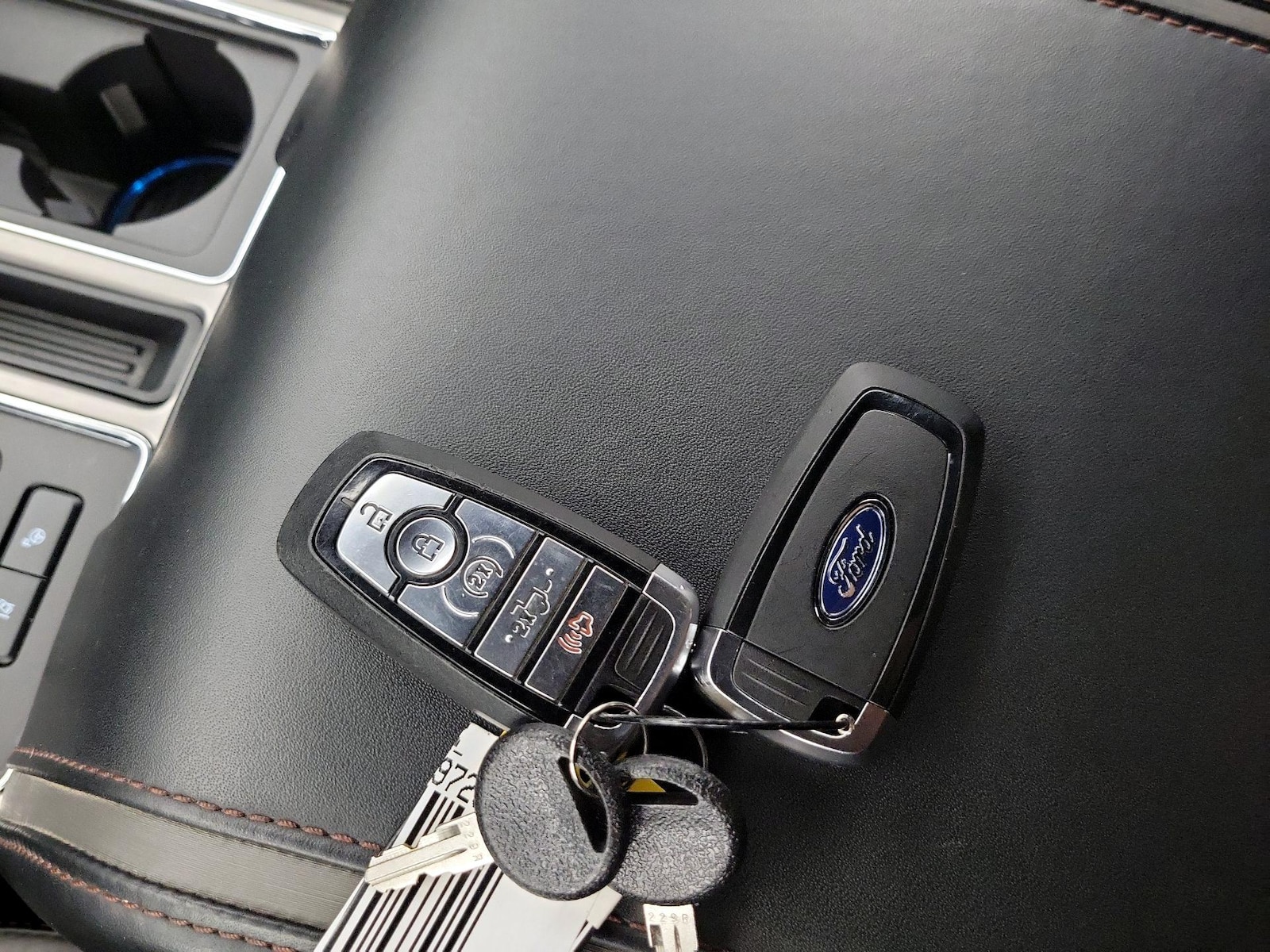 2018 Ford F-150 Platinum - Photo 25