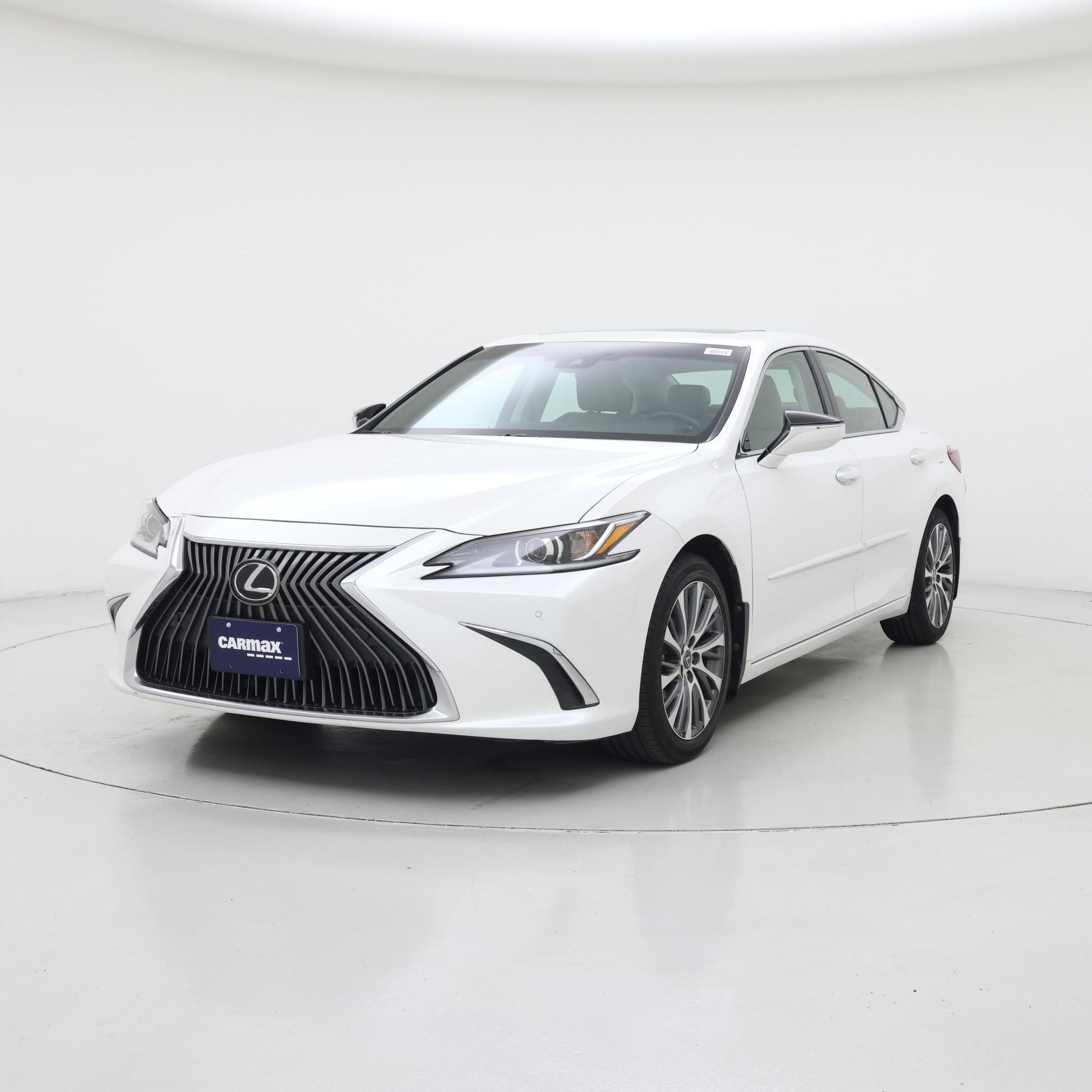 Thumbnail: 2020 Lexus ES - 4