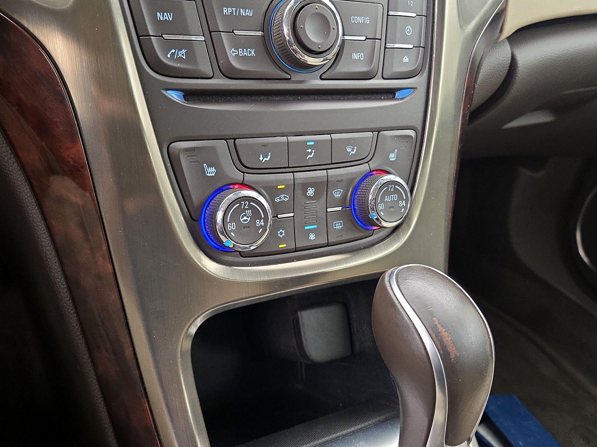 Thumbnail: 2015 Buick Verano - 17