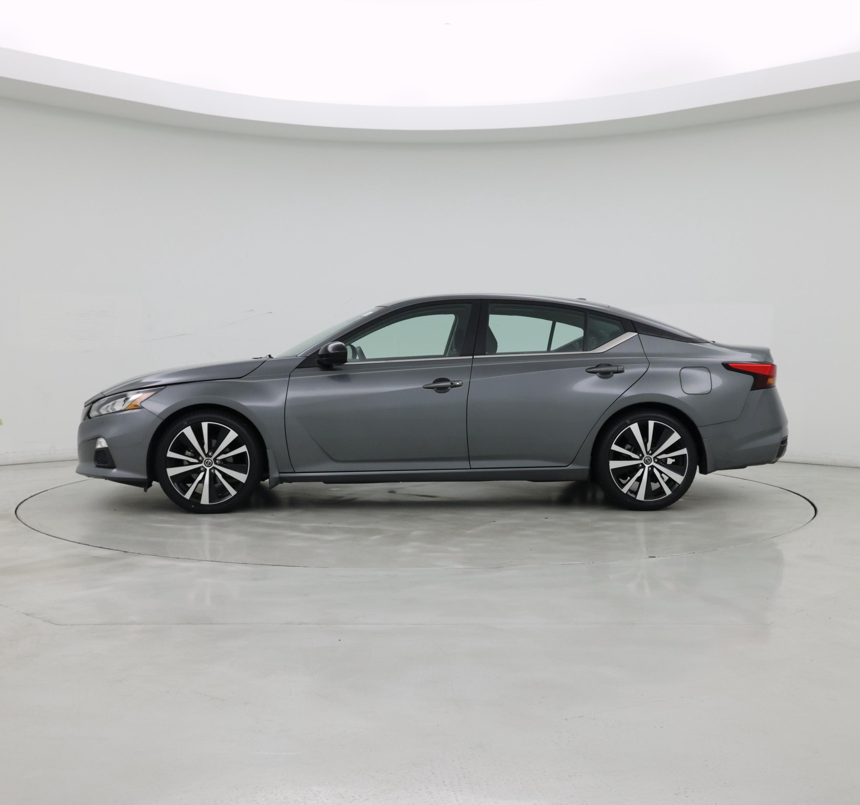 Thumbnail: 2022 Nissan Altima - 3