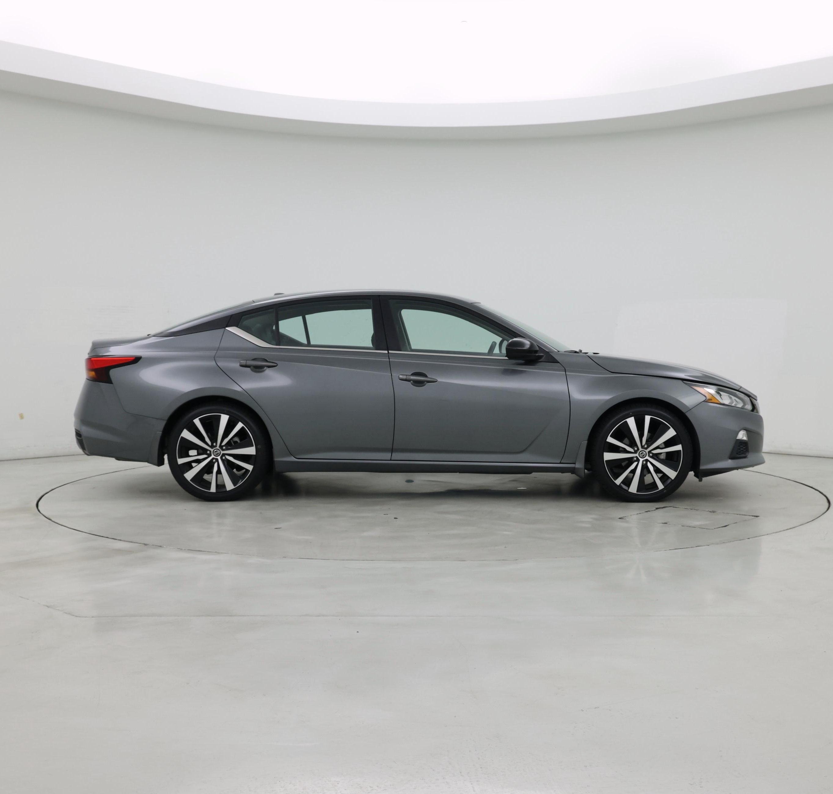 Thumbnail: 2022 Nissan Altima - 7