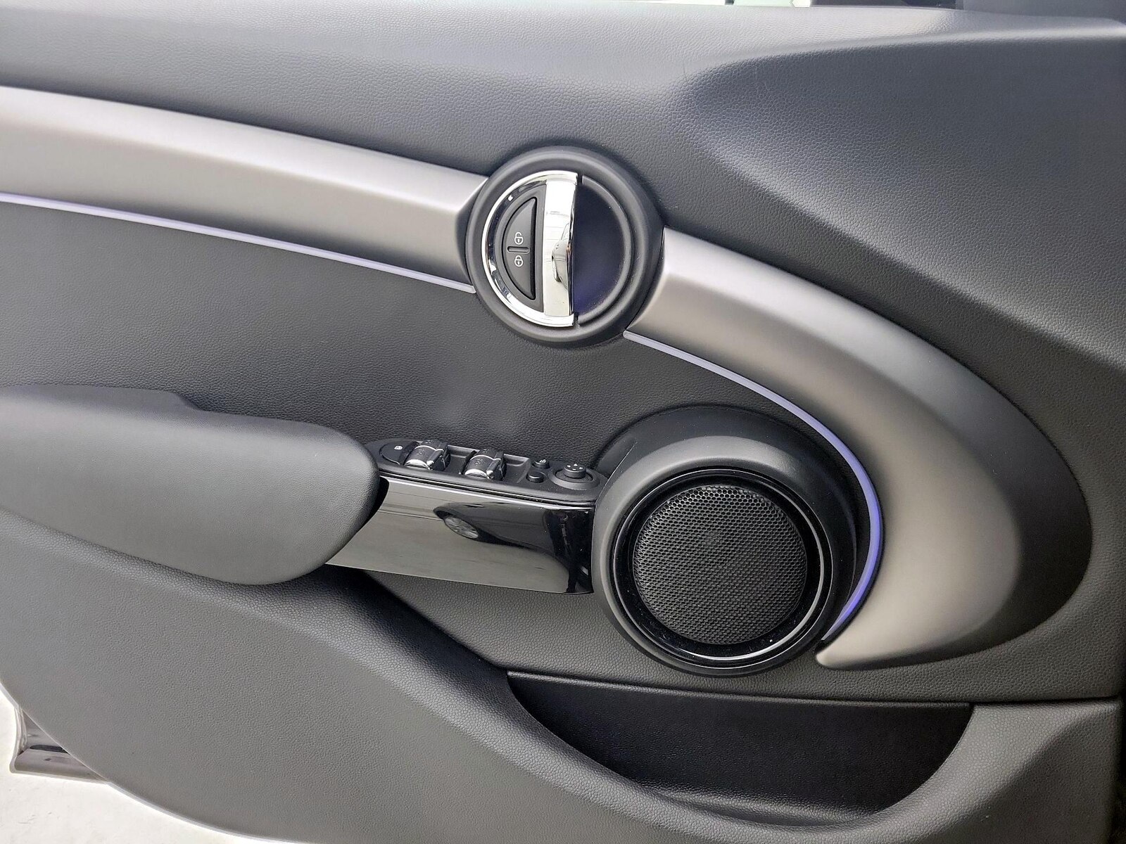2024 MINI Hardtop 4 Door S - Photo 13