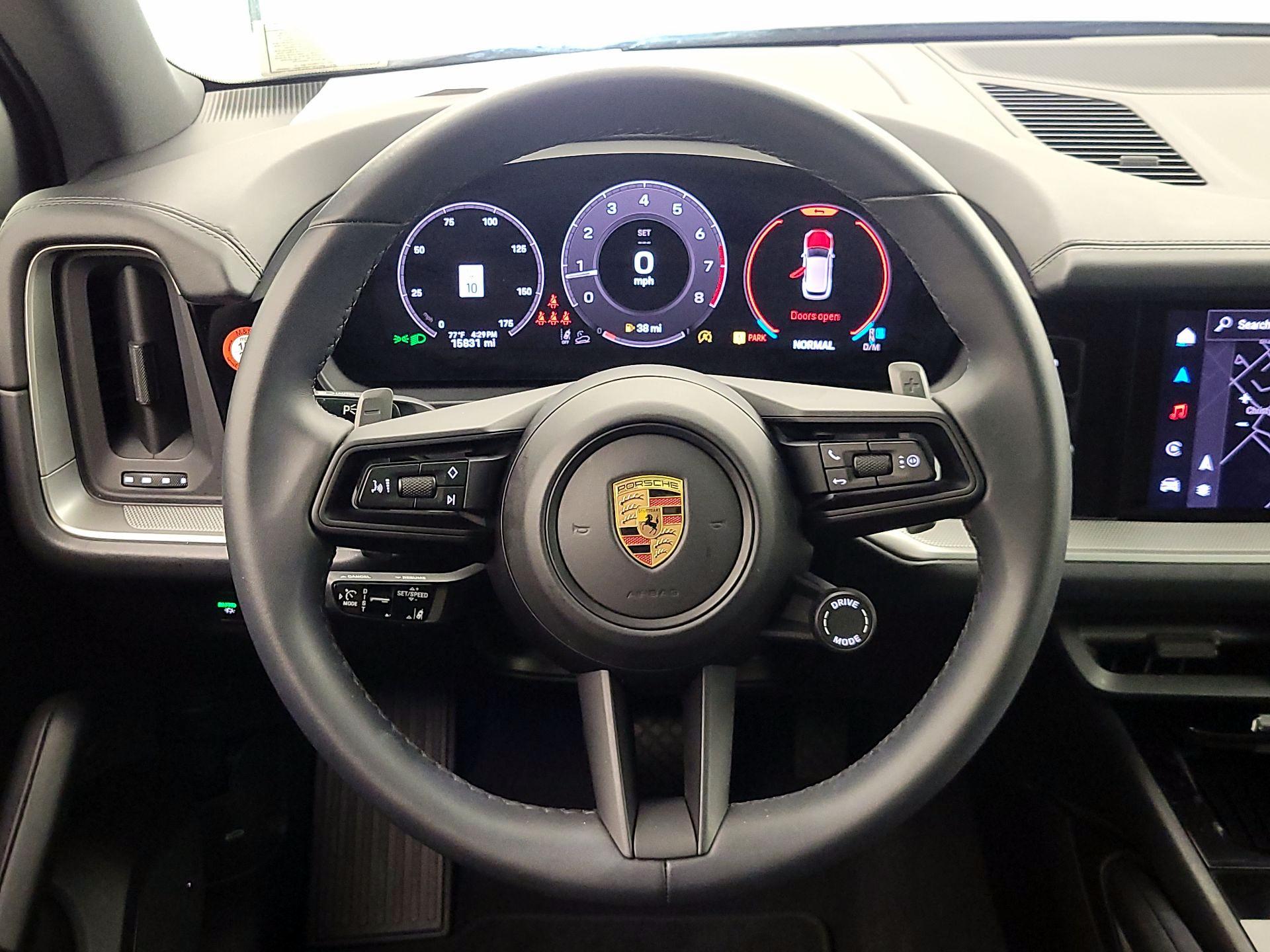 Thumbnail: 2025 Porsche Cayenne - 10