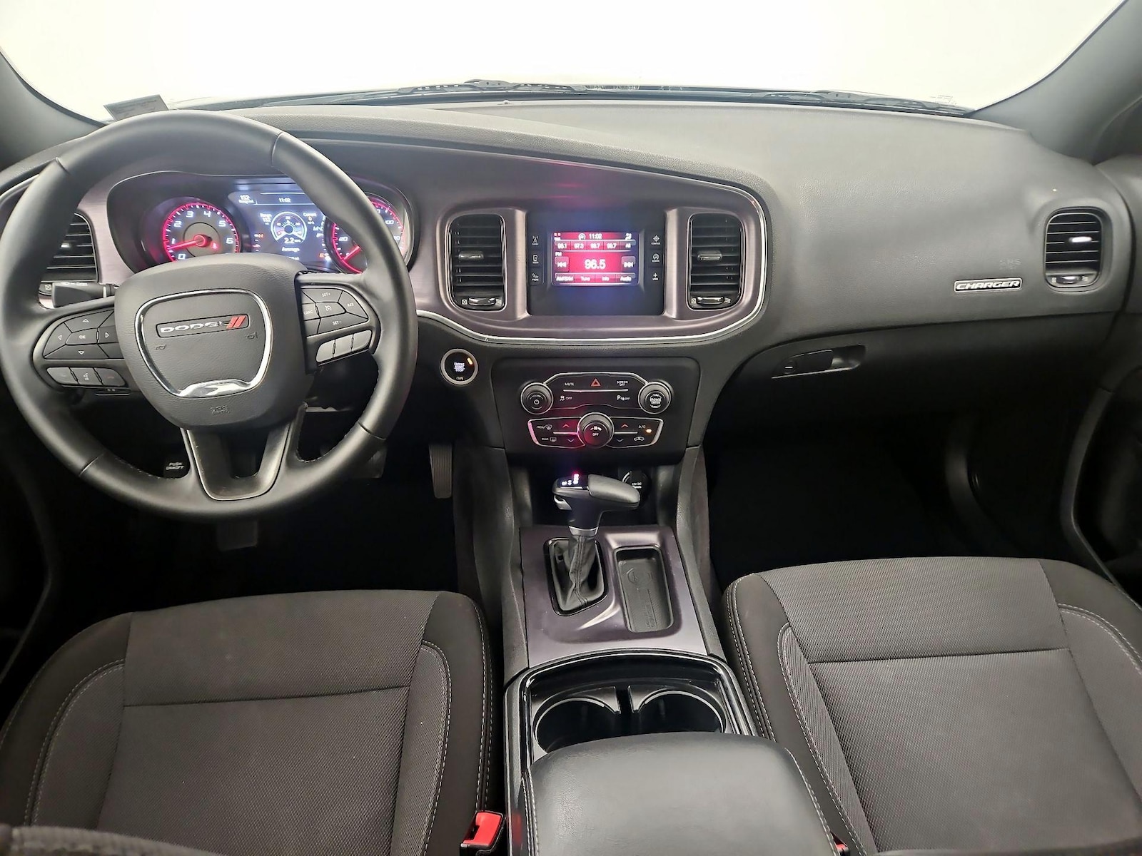 2017 Dodge Charger SE - Photo 10