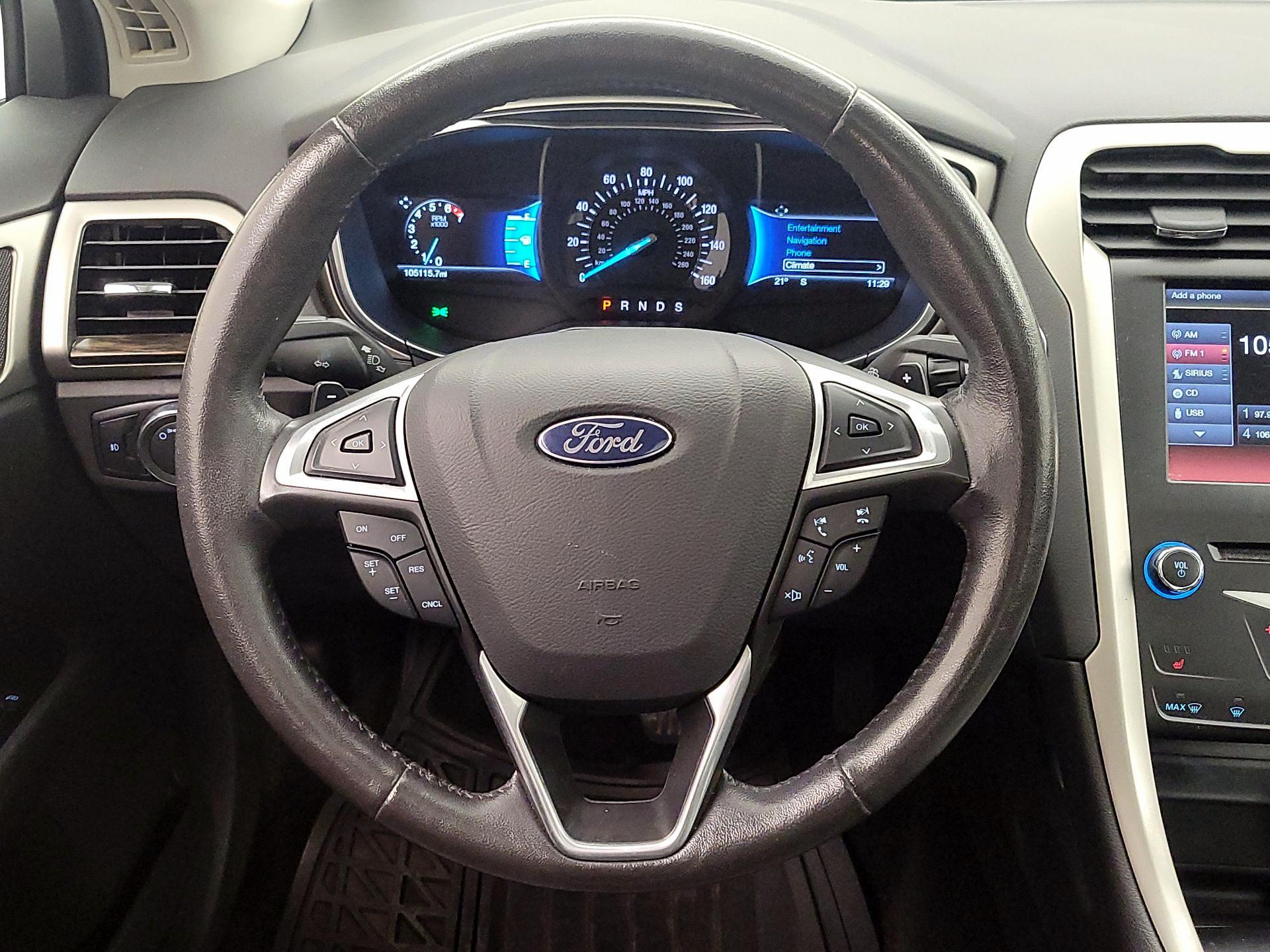 Thumbnail: 2015 Ford Fusion - 10