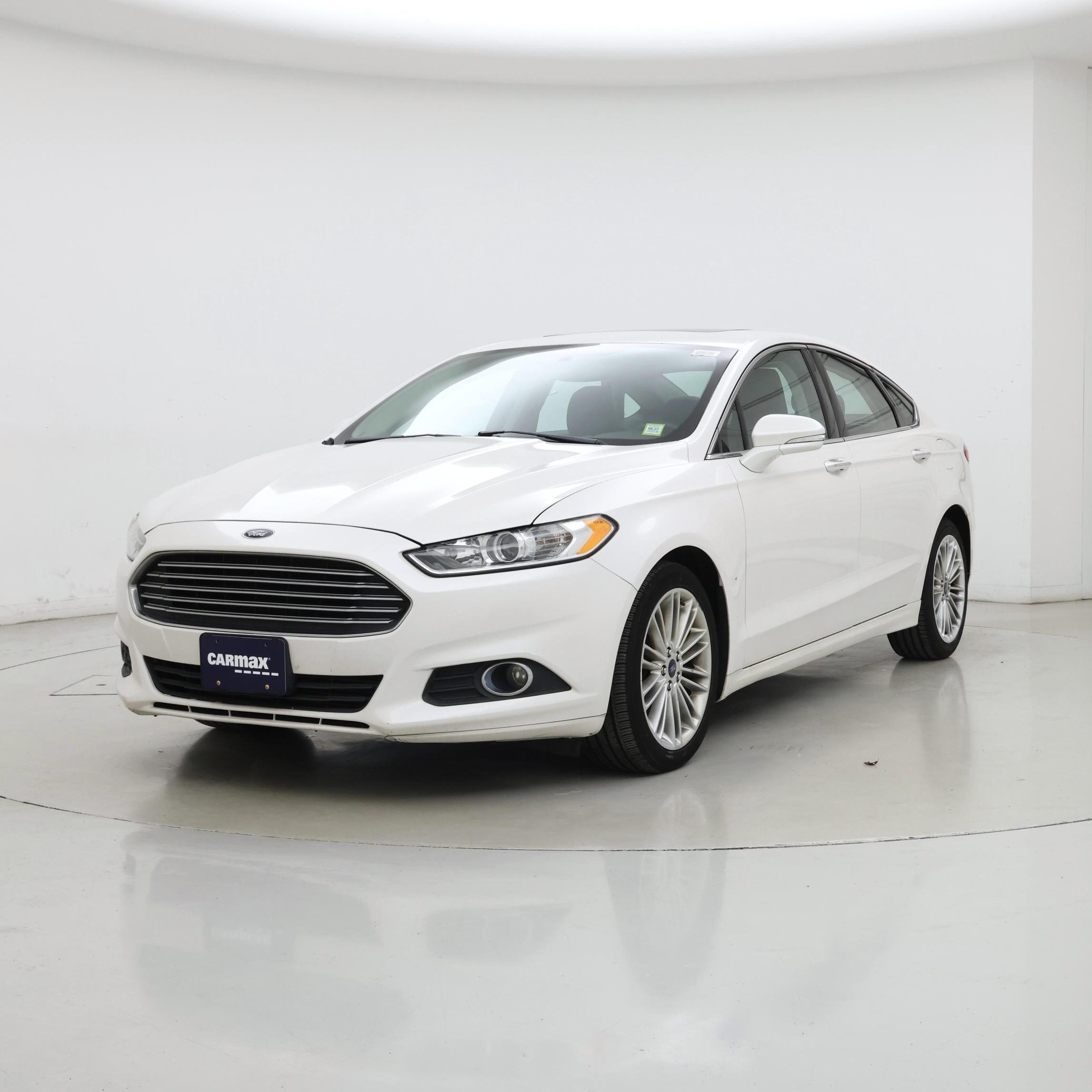 Thumbnail: 2015 Ford Fusion - 4