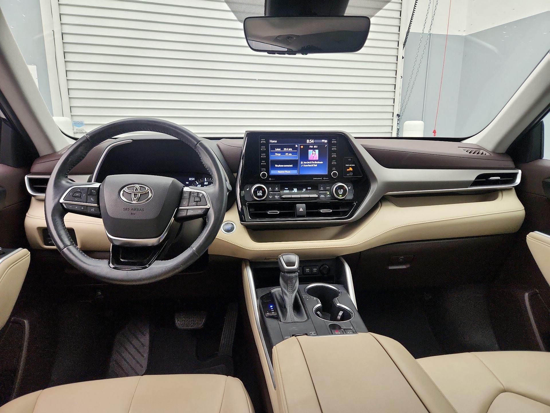 Thumbnail: 2020 Toyota Highlander - 9