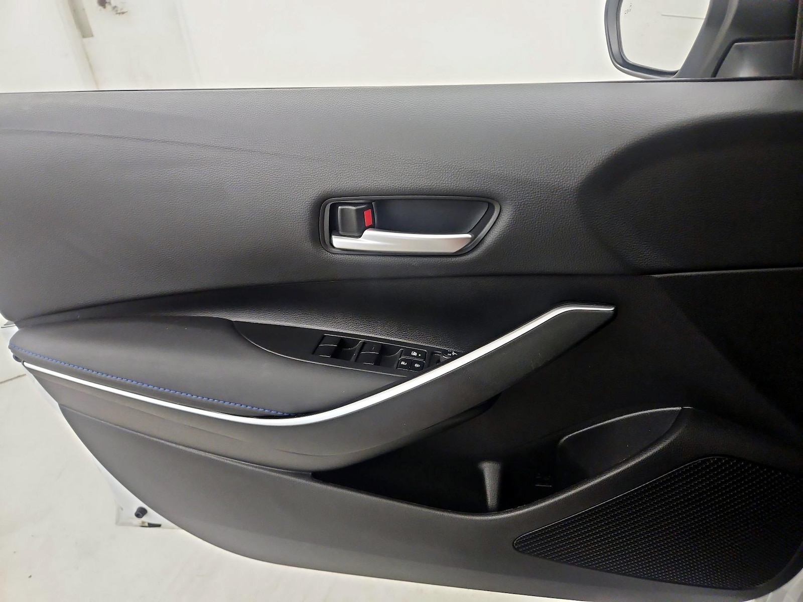 2022 Toyota Corolla SE - Photo 13