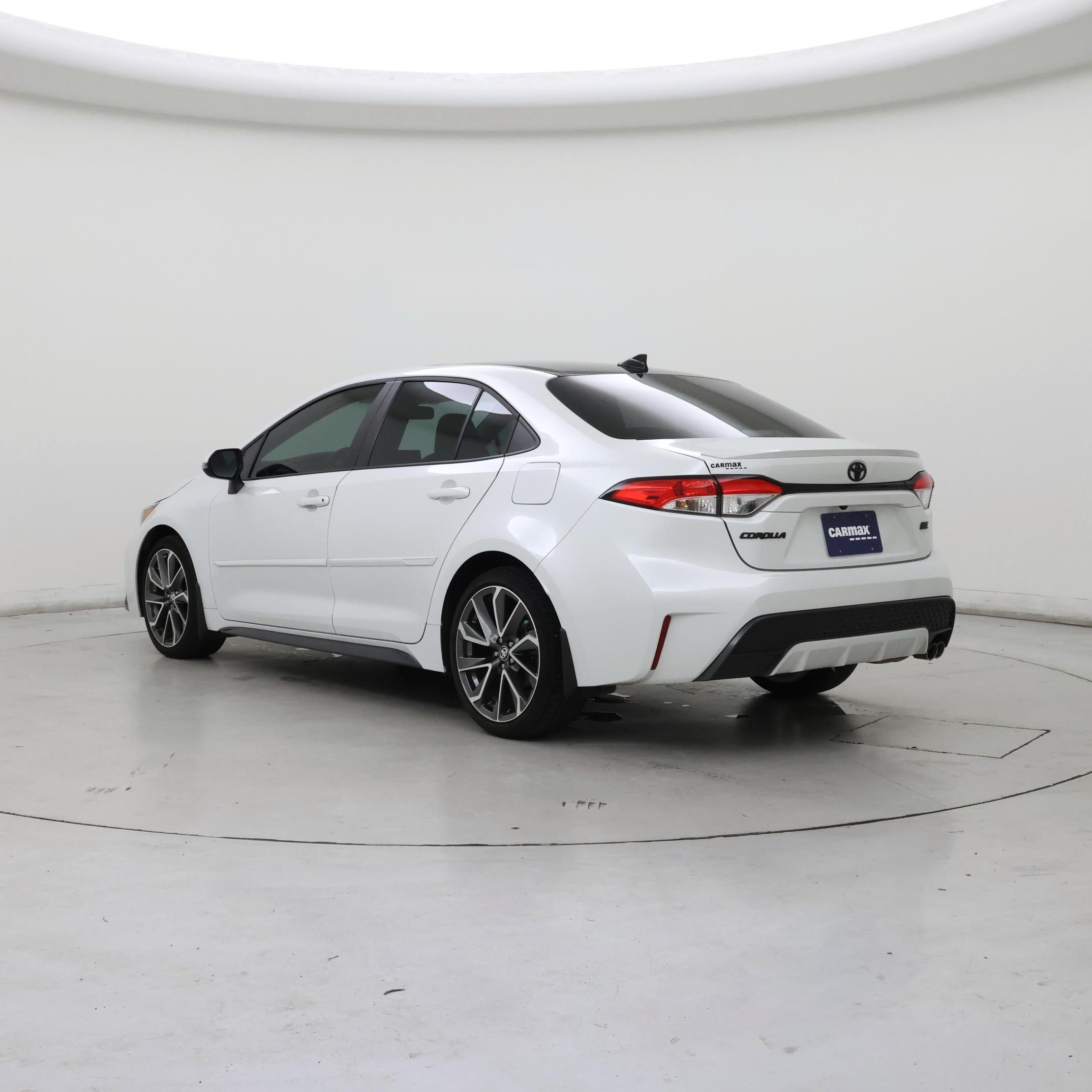 Thumbnail: 2022 Toyota Corolla - 2