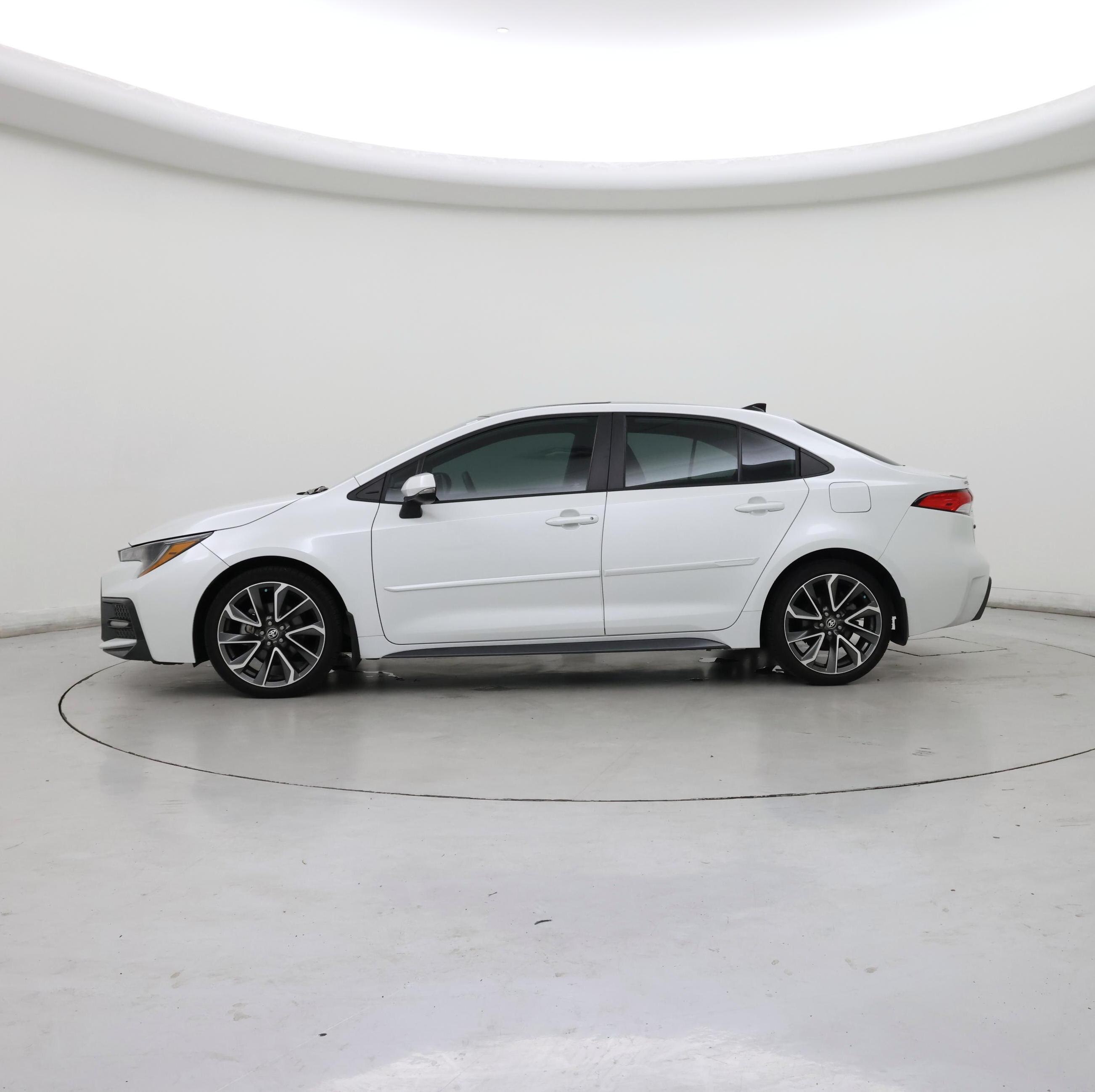 Thumbnail: 2022 Toyota Corolla - 3