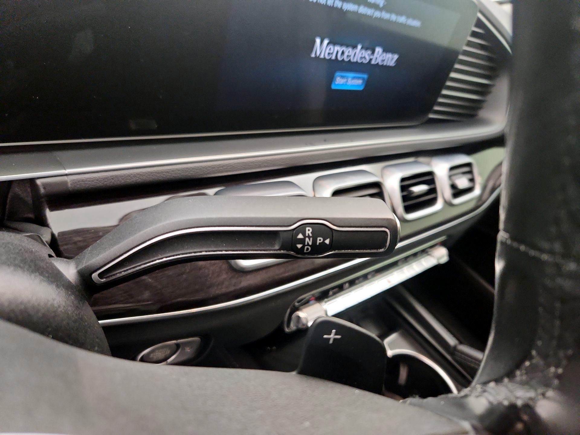Thumbnail: 2020 Mercedes-Benz GLE - 18