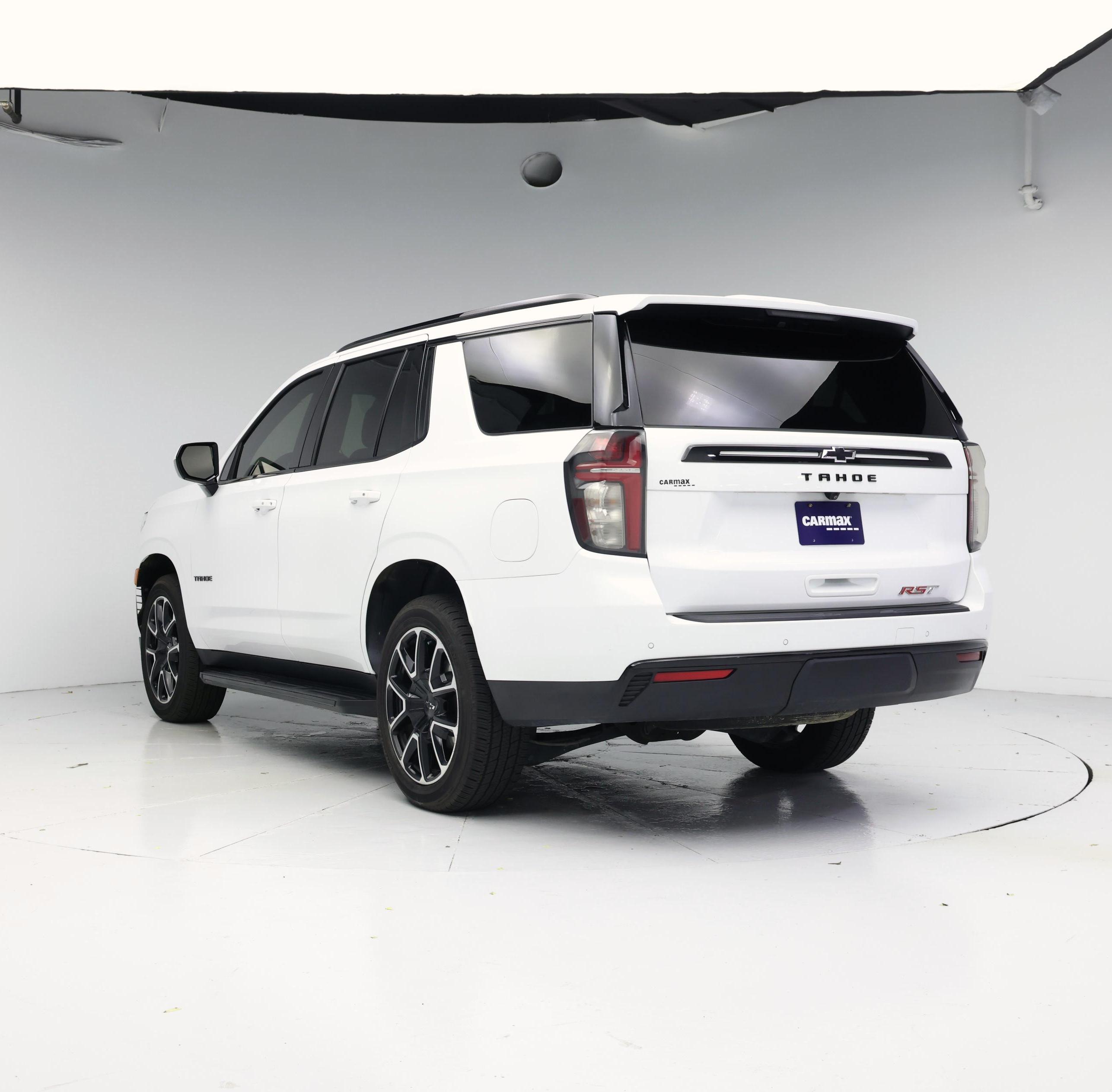 Thumbnail: 2023 Chevrolet Tahoe - 2