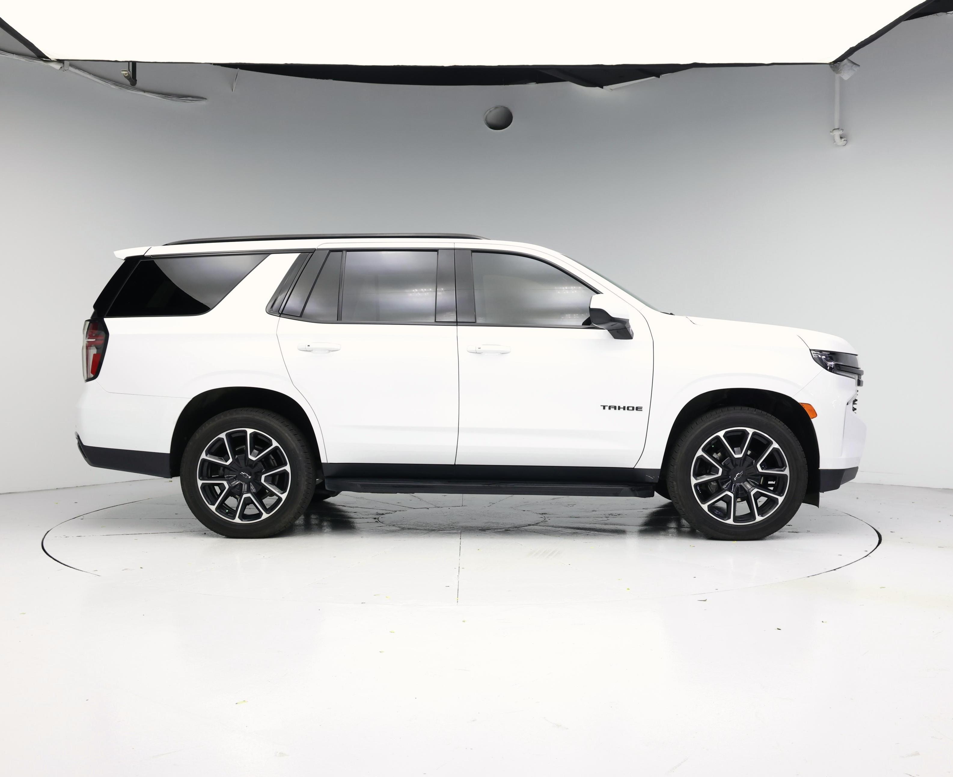 Thumbnail: 2023 Chevrolet Tahoe - 7