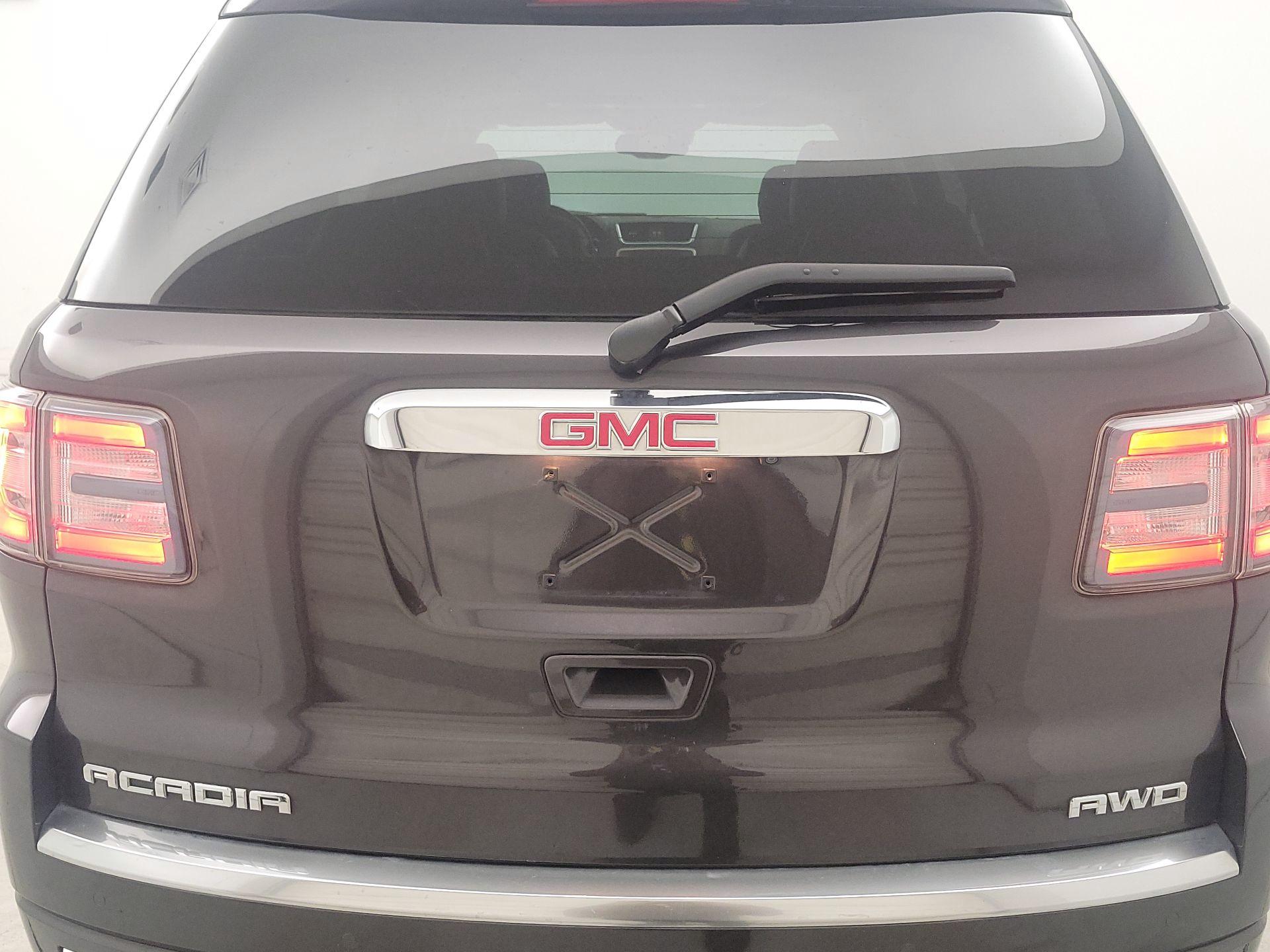 Thumbnail: 2016 GMC Acadia - 6