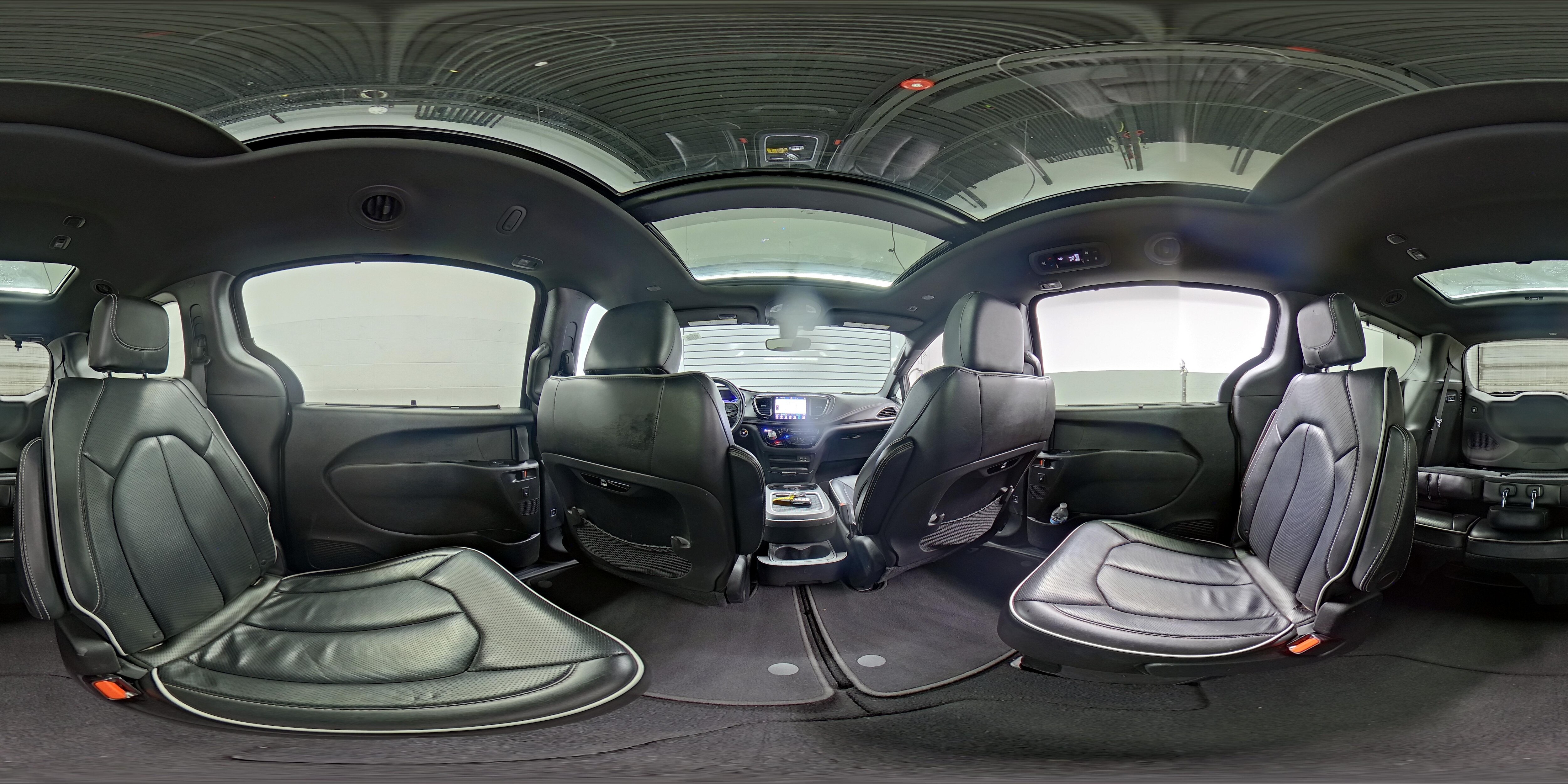 2019 Chrysler Pacifica Limited - Photo 30
