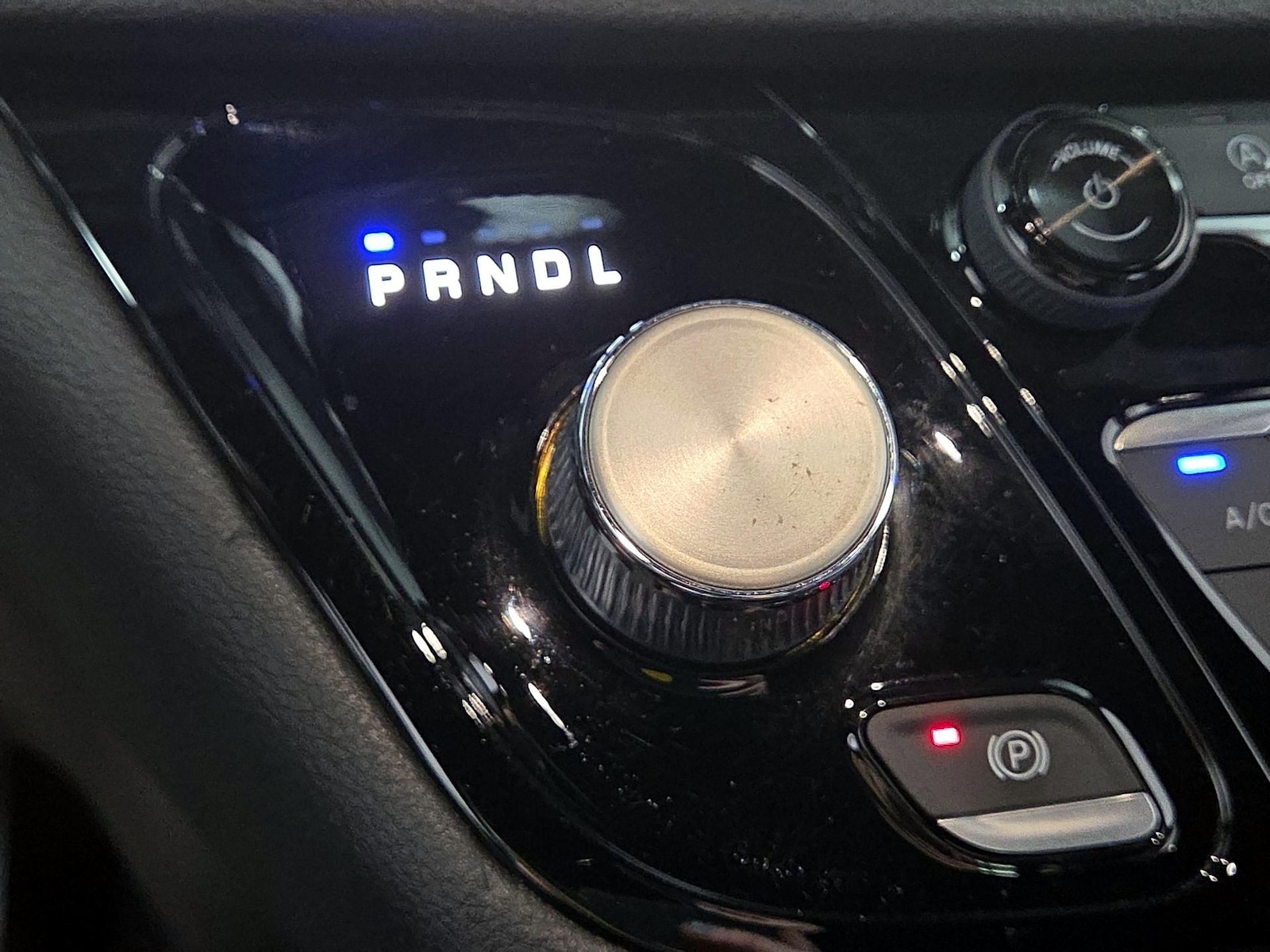 2019 Chrysler Pacifica Limited - Photo 19