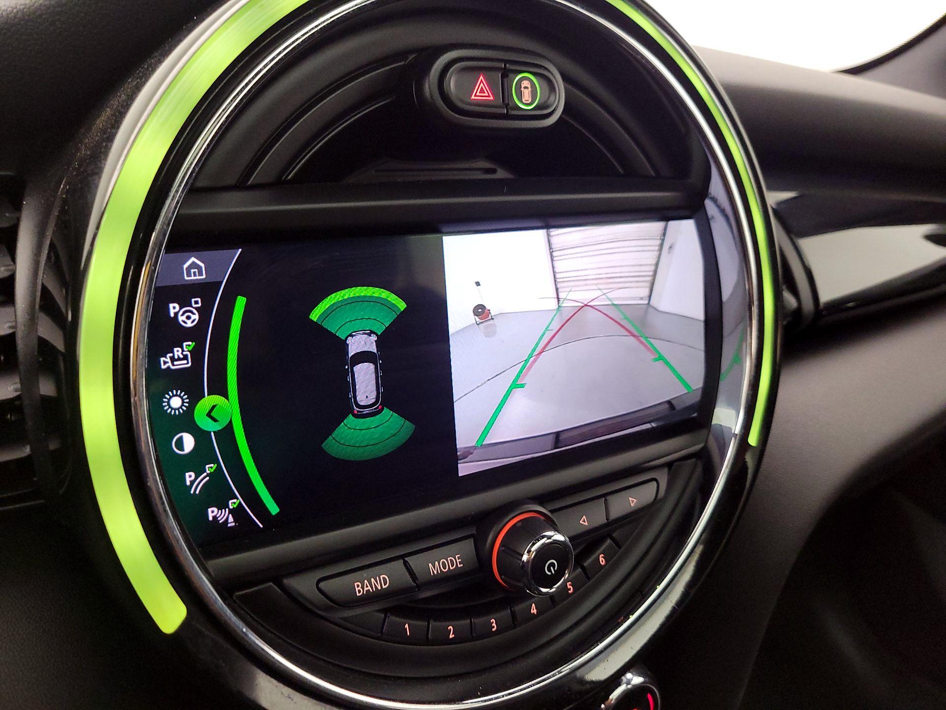 Thumbnail: 2020 MINI Cooper Hardtop - 14