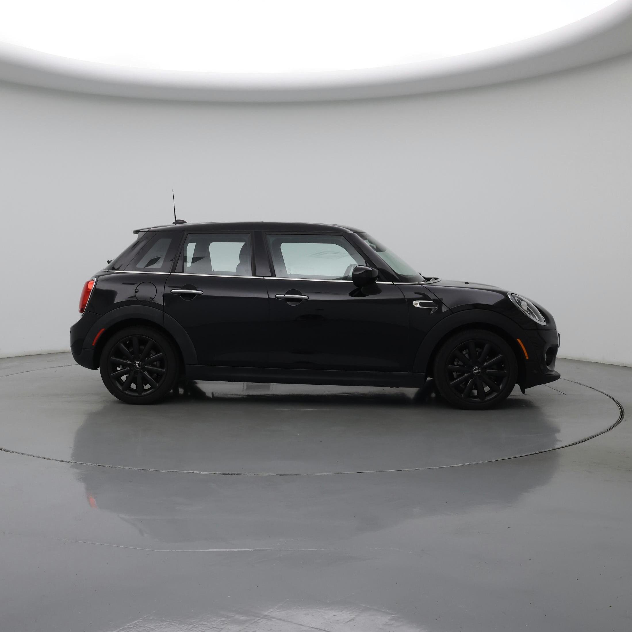 Thumbnail: 2020 MINI Cooper Hardtop - 7