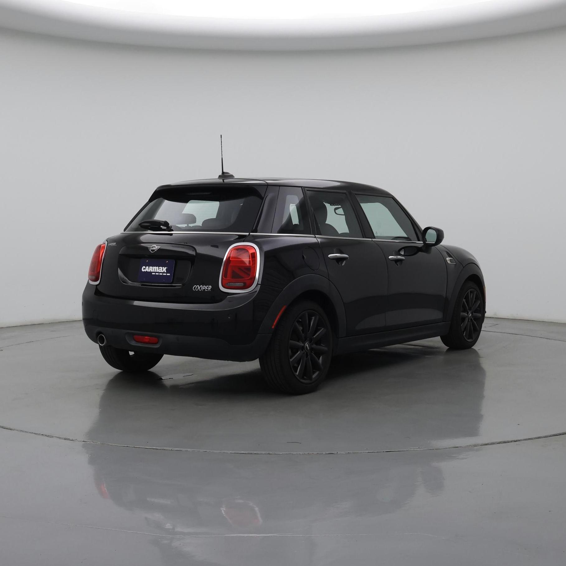 Thumbnail: 2020 MINI Cooper Hardtop - 8