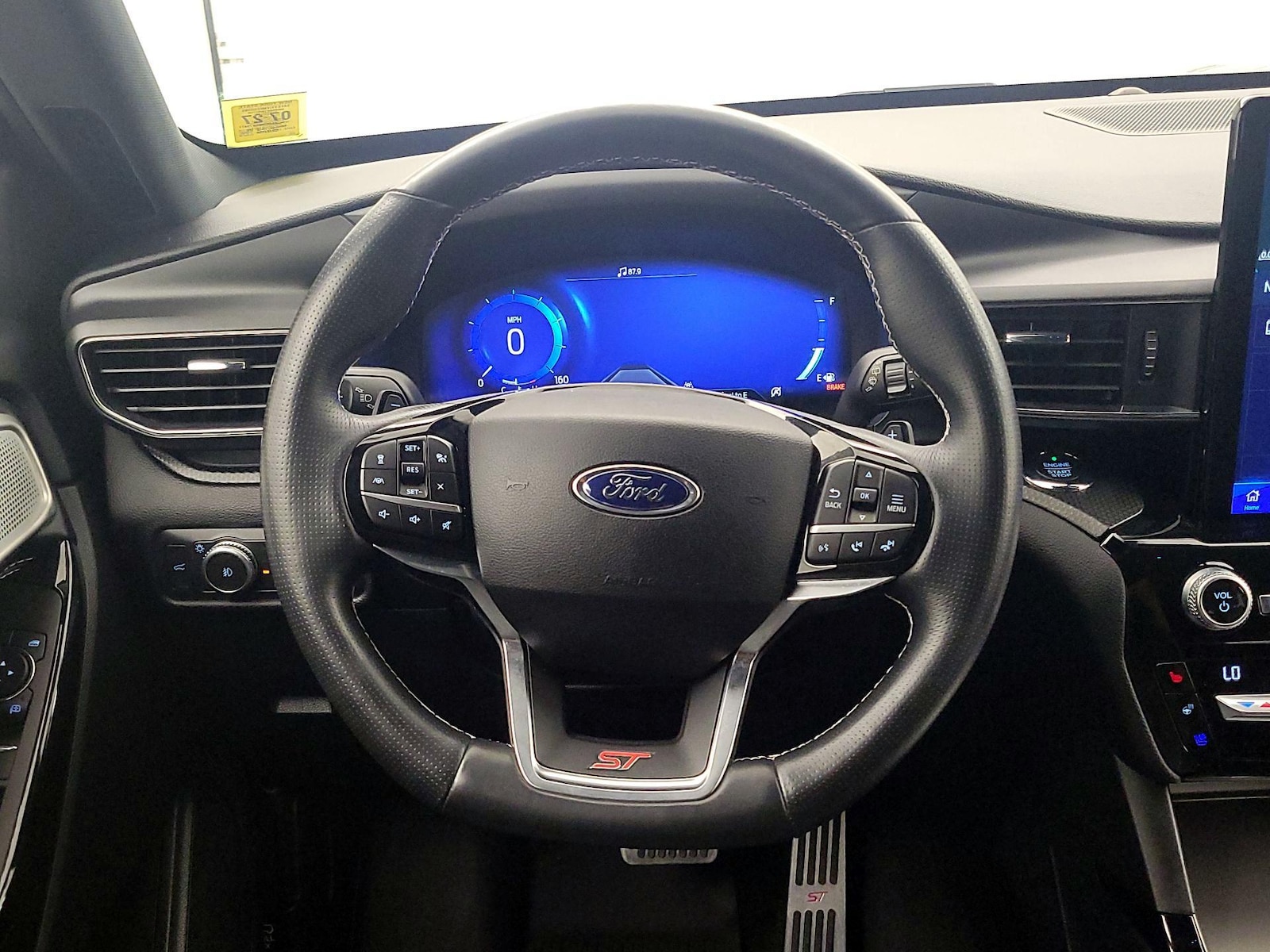 2021 Ford Explorer ST - Photo 11