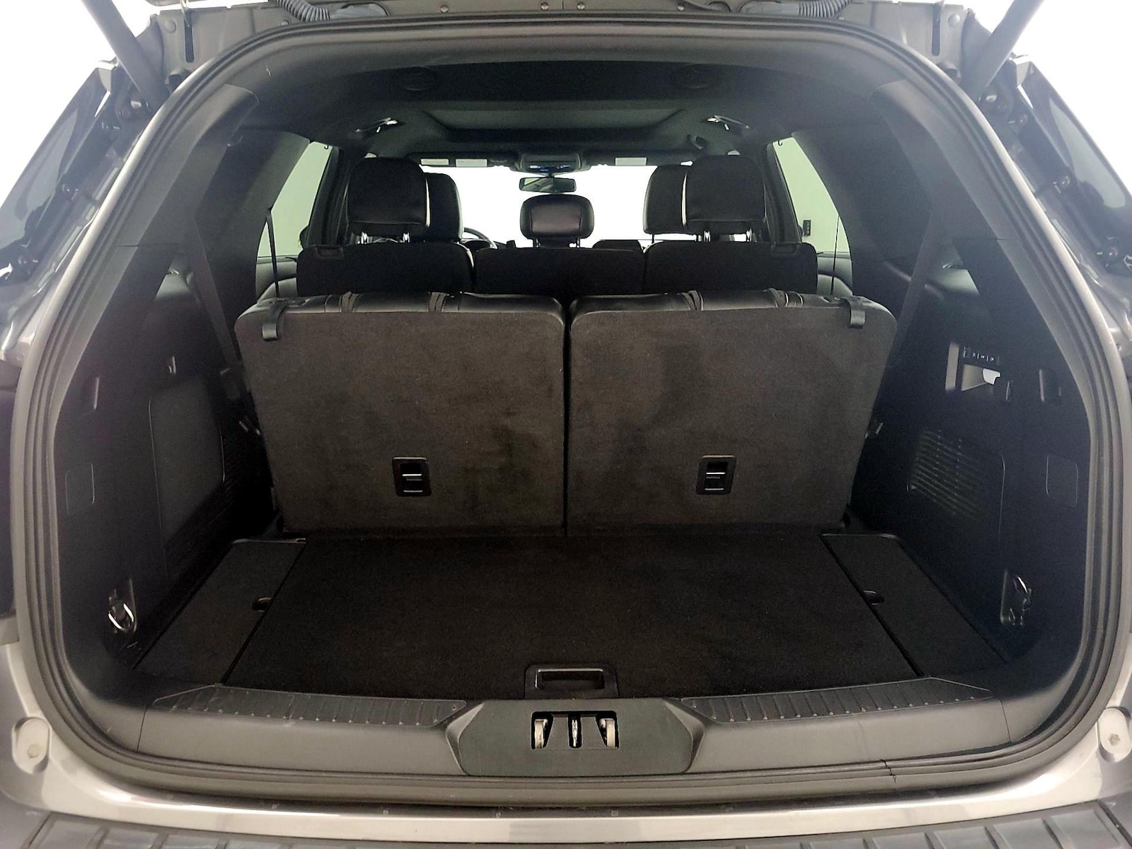 2021 Ford Explorer ST - Photo 24