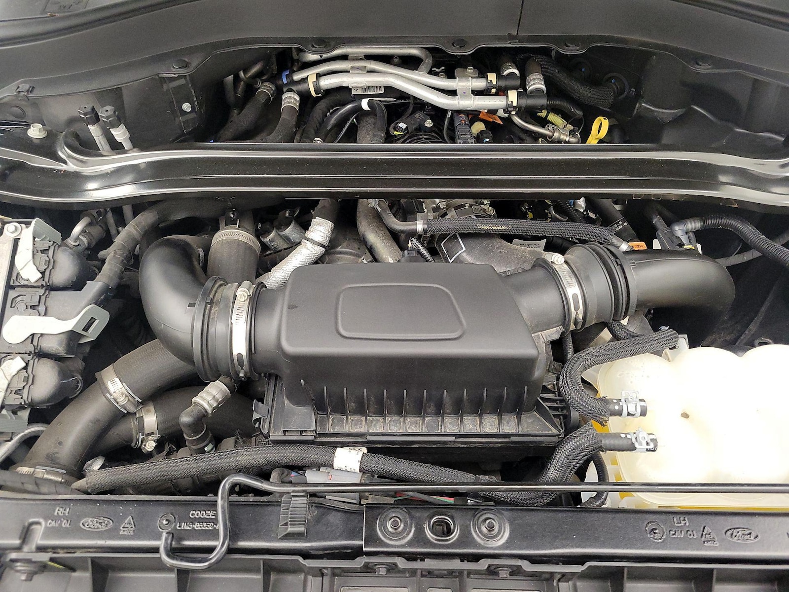 2021 Ford Explorer ST - Photo 25