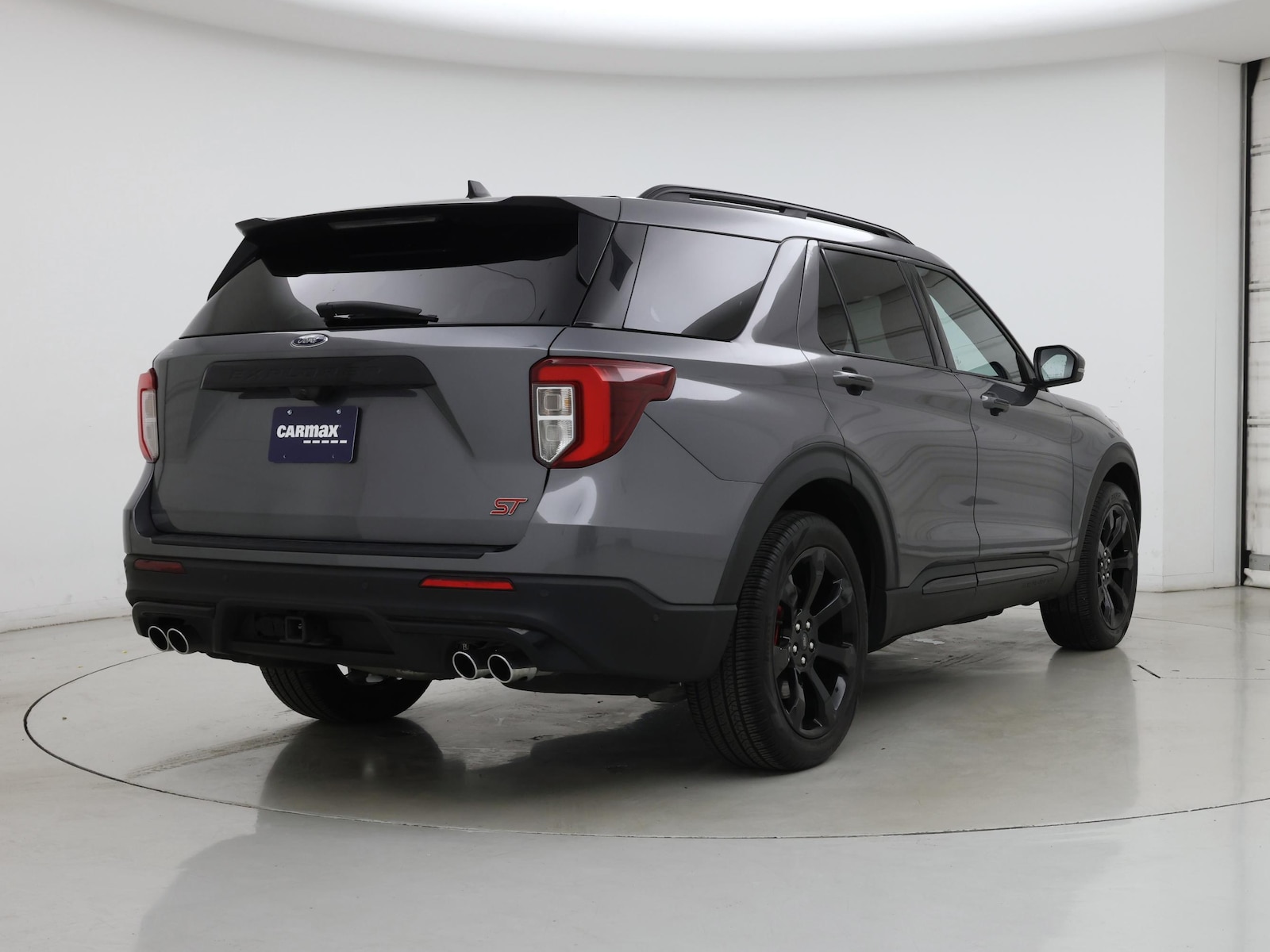 2021 Ford Explorer ST - Photo 9