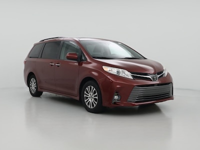 2019 Toyota Sienna XLE