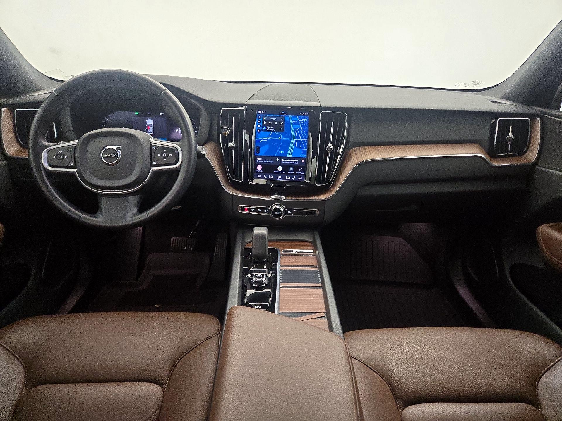 Thumbnail: 2022 Volvo XC60 - 9