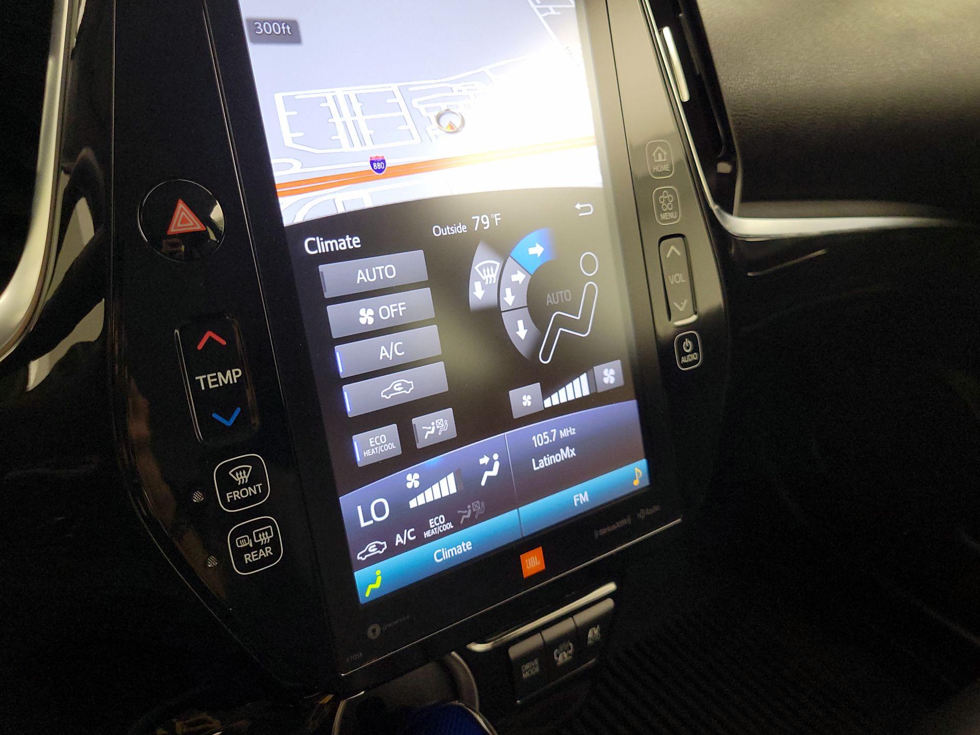 Thumbnail: 2021 Toyota Prius Prime - 17