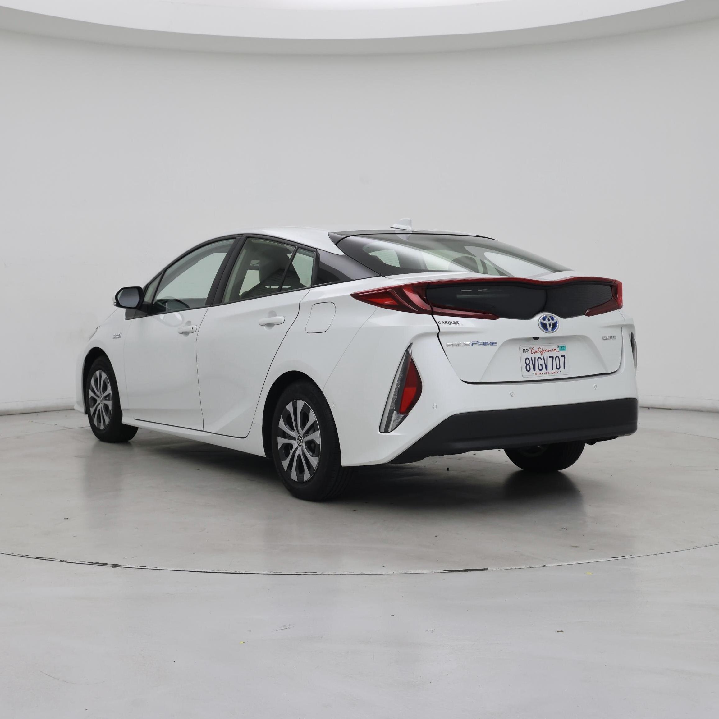 Thumbnail: 2021 Toyota Prius Prime - 2