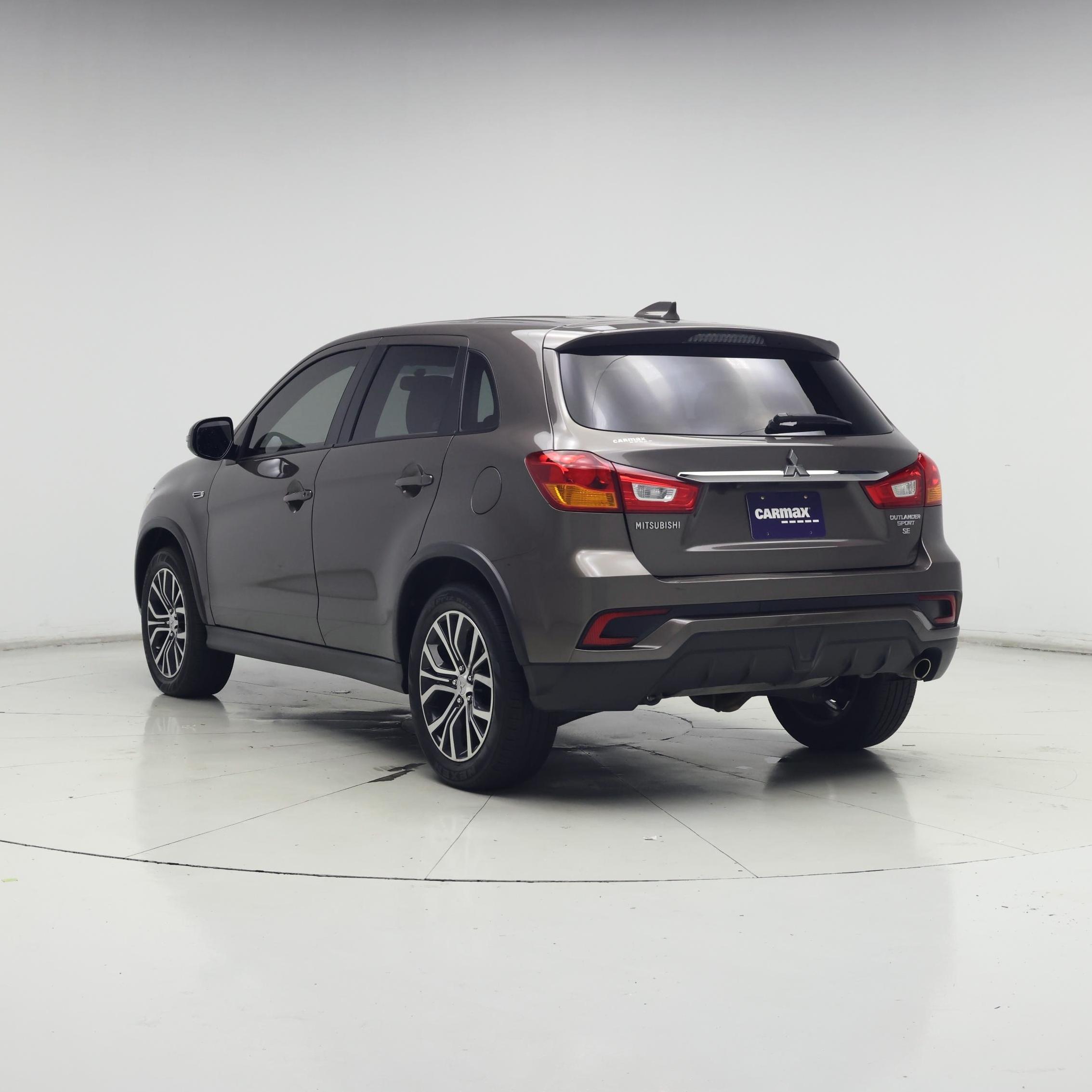 Thumbnail: 2019 Mitsubishi Outlander Sport - 2