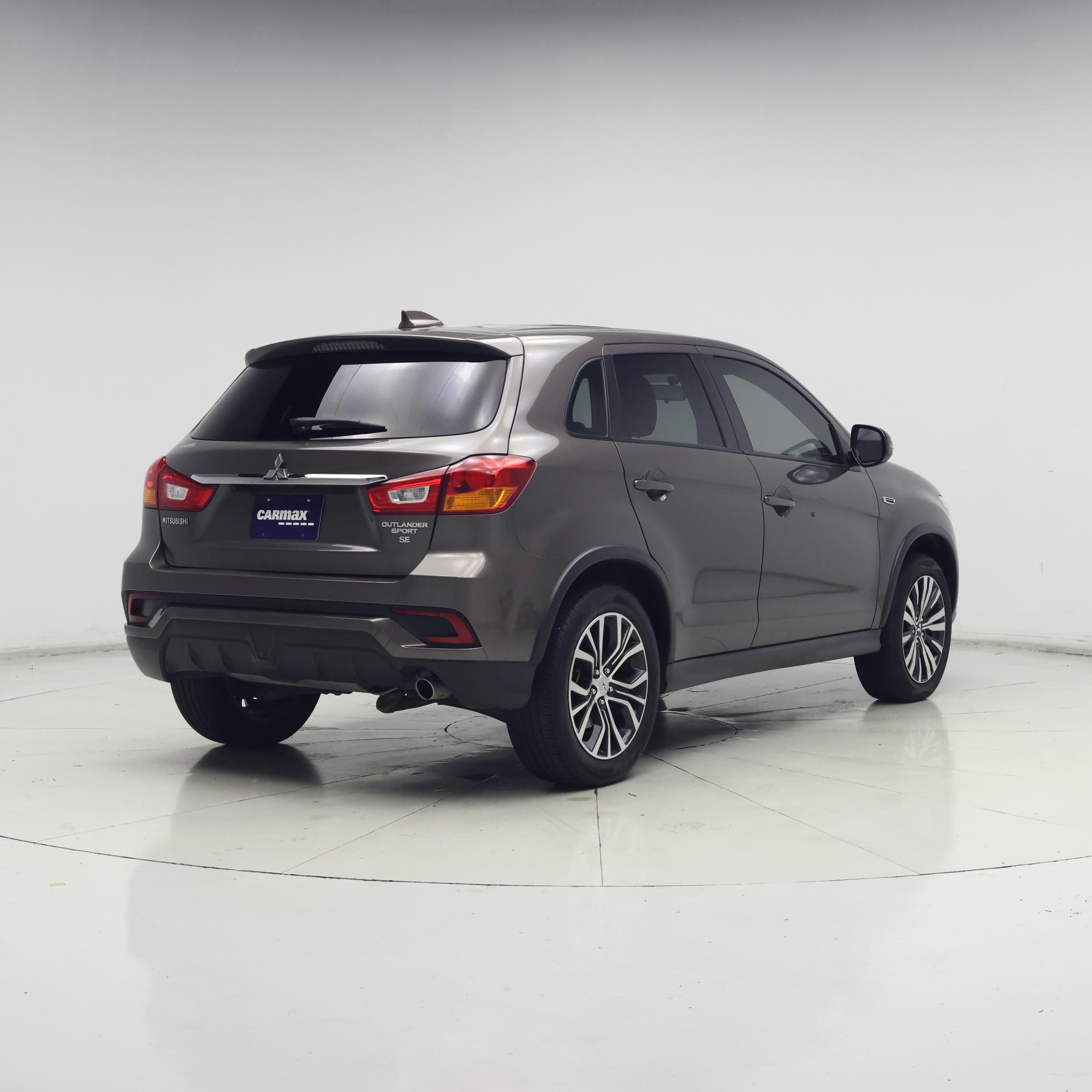 Thumbnail: 2019 Mitsubishi Outlander Sport - 8