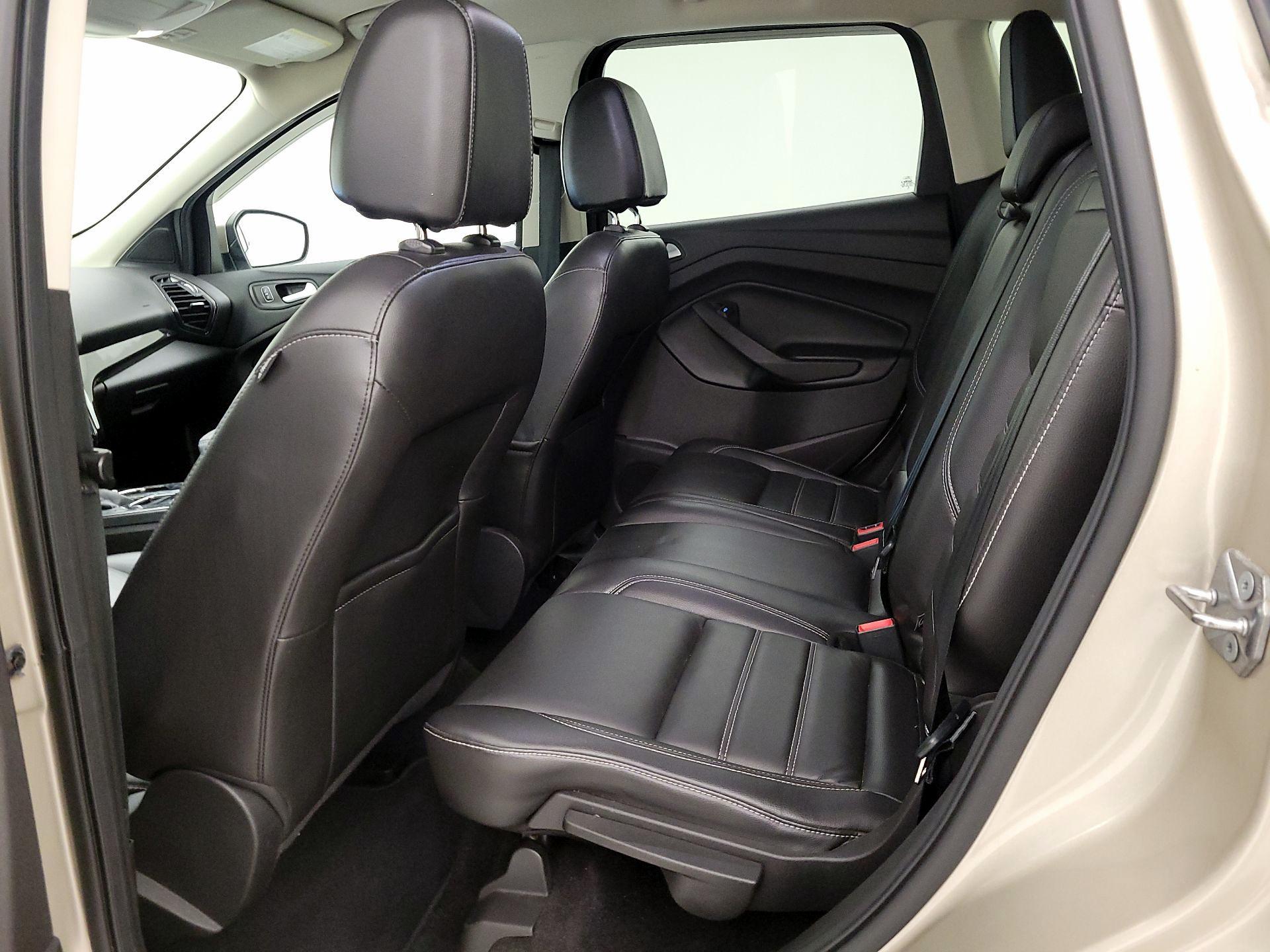 Thumbnail: 2017 Ford Escape - 20