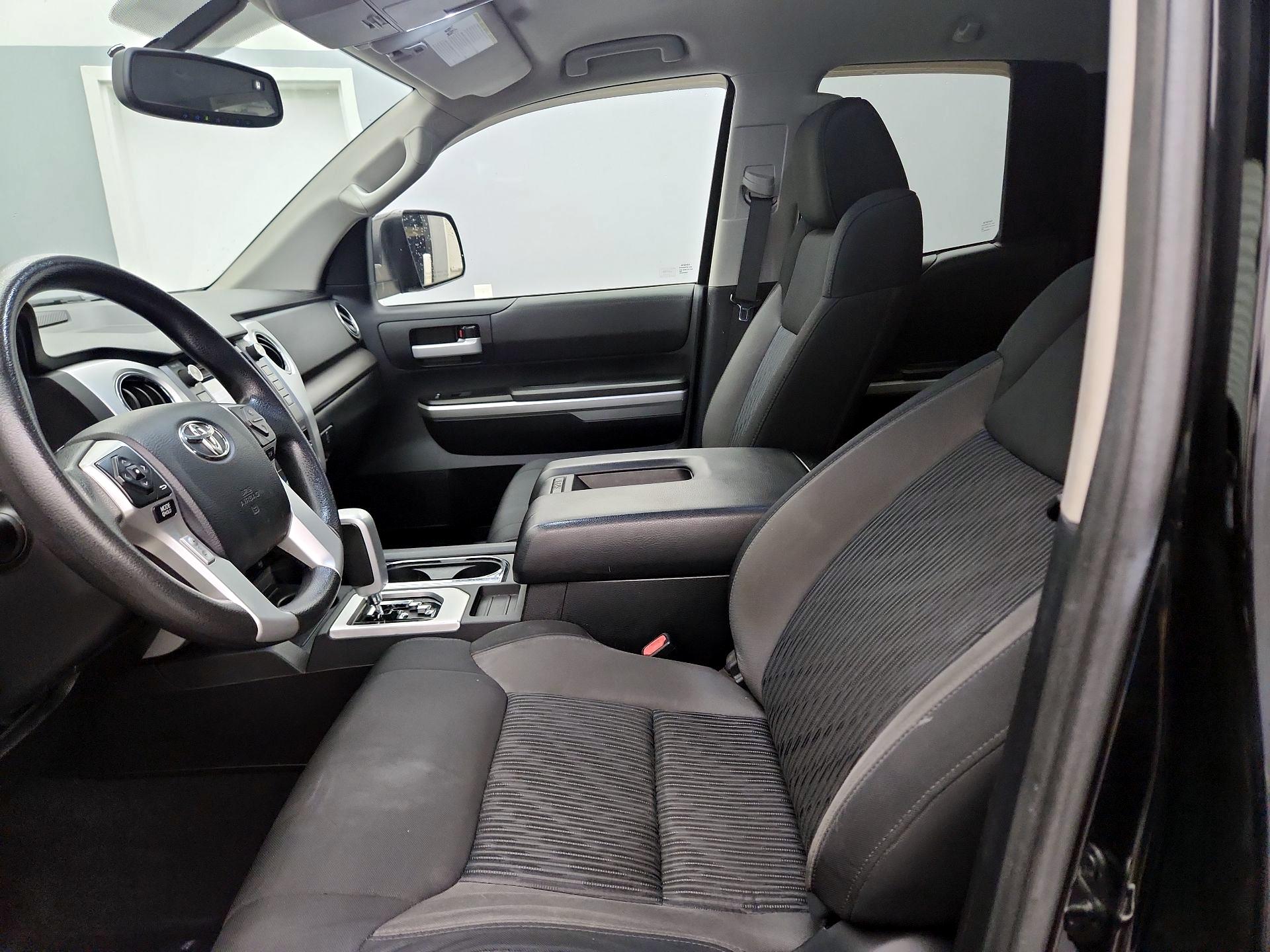Thumbnail: 2014 Toyota Tundra - 11