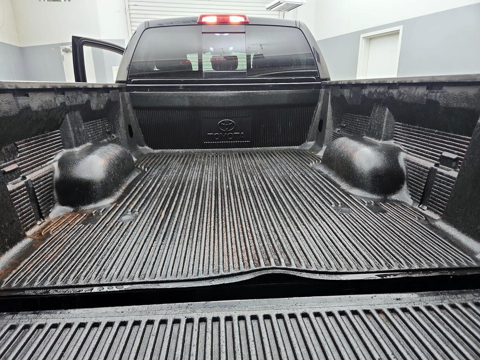Thumbnail: 2014 Toyota Tundra - 20