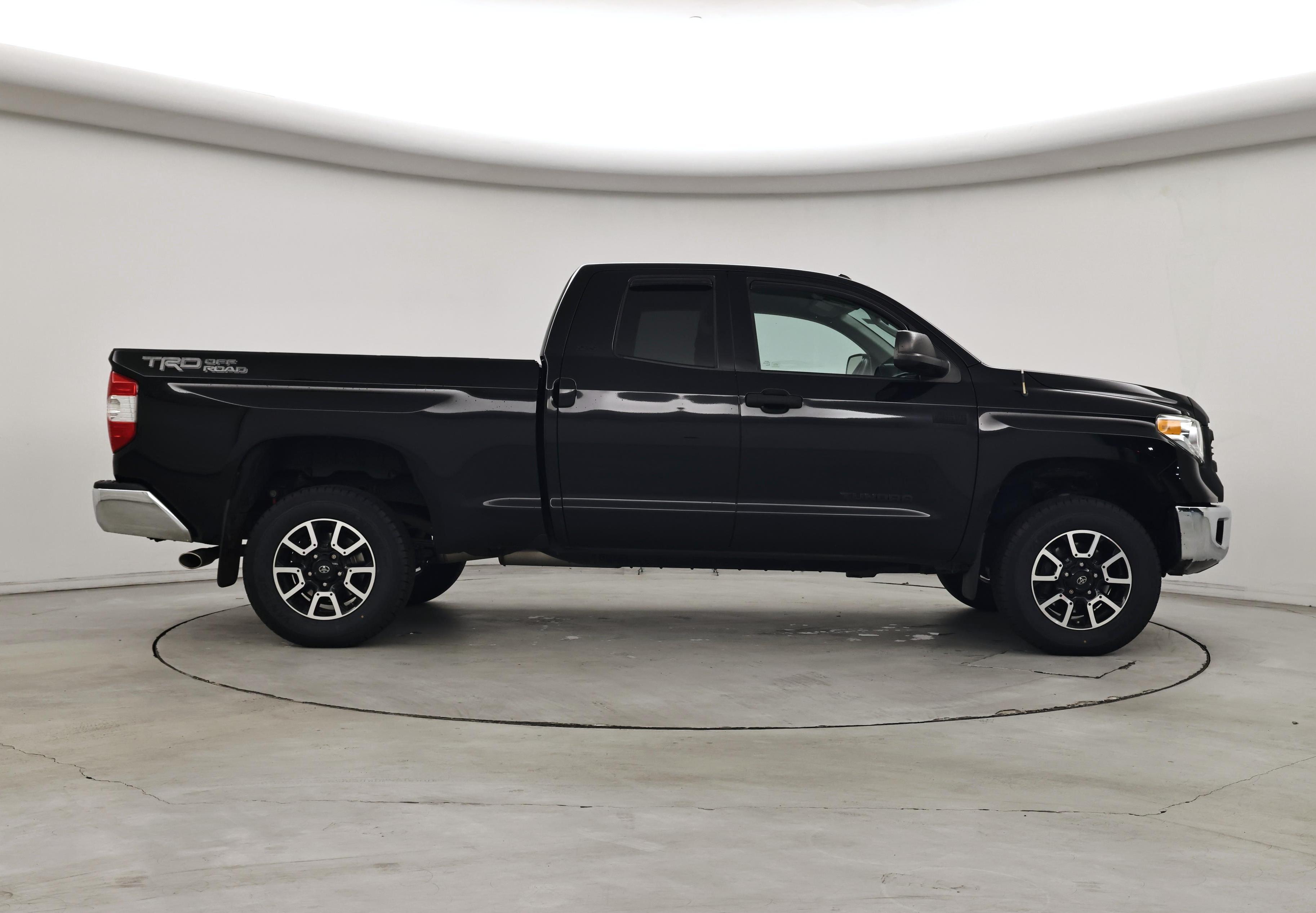 Thumbnail: 2014 Toyota Tundra - 7