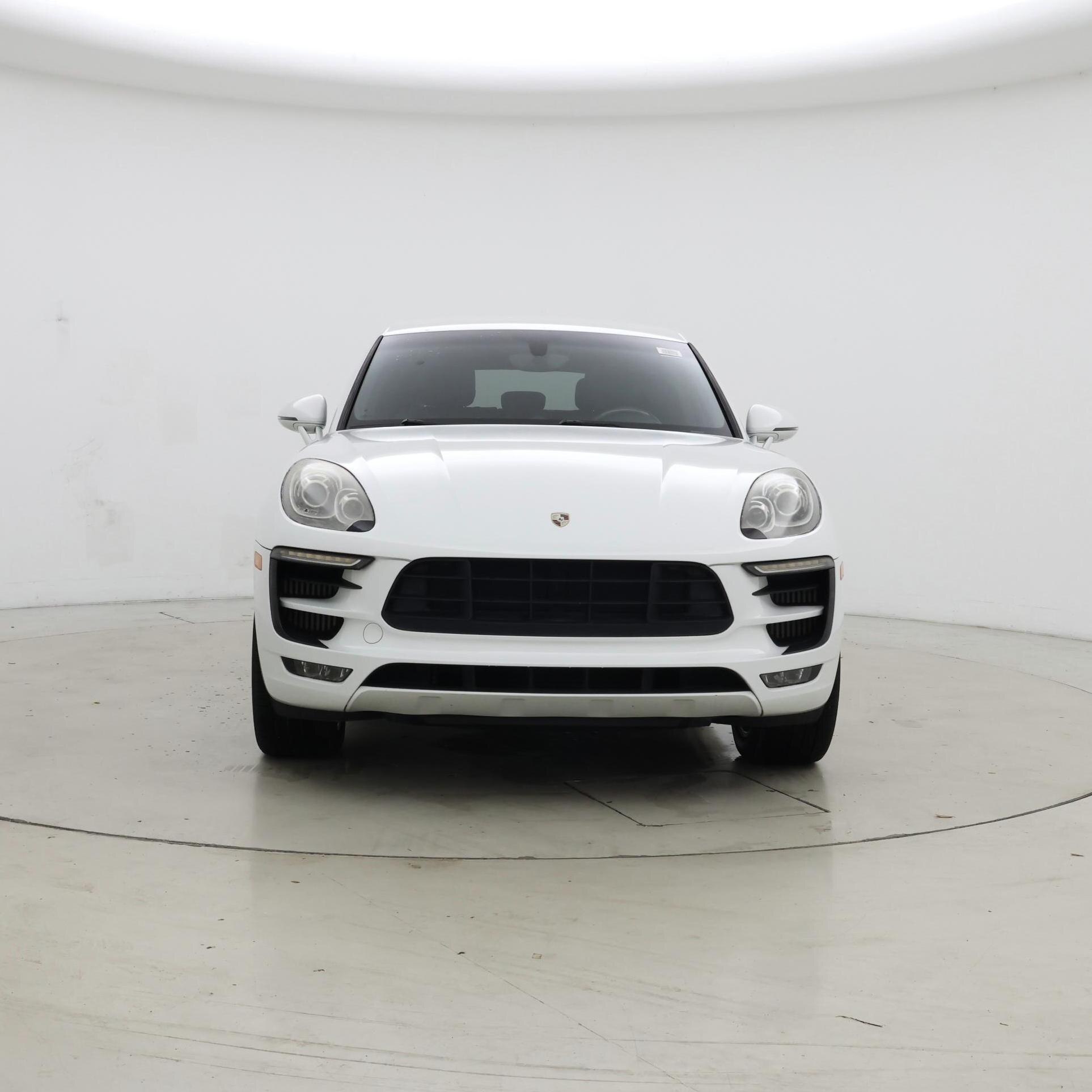 Thumbnail: 2015 Porsche Macan - 5