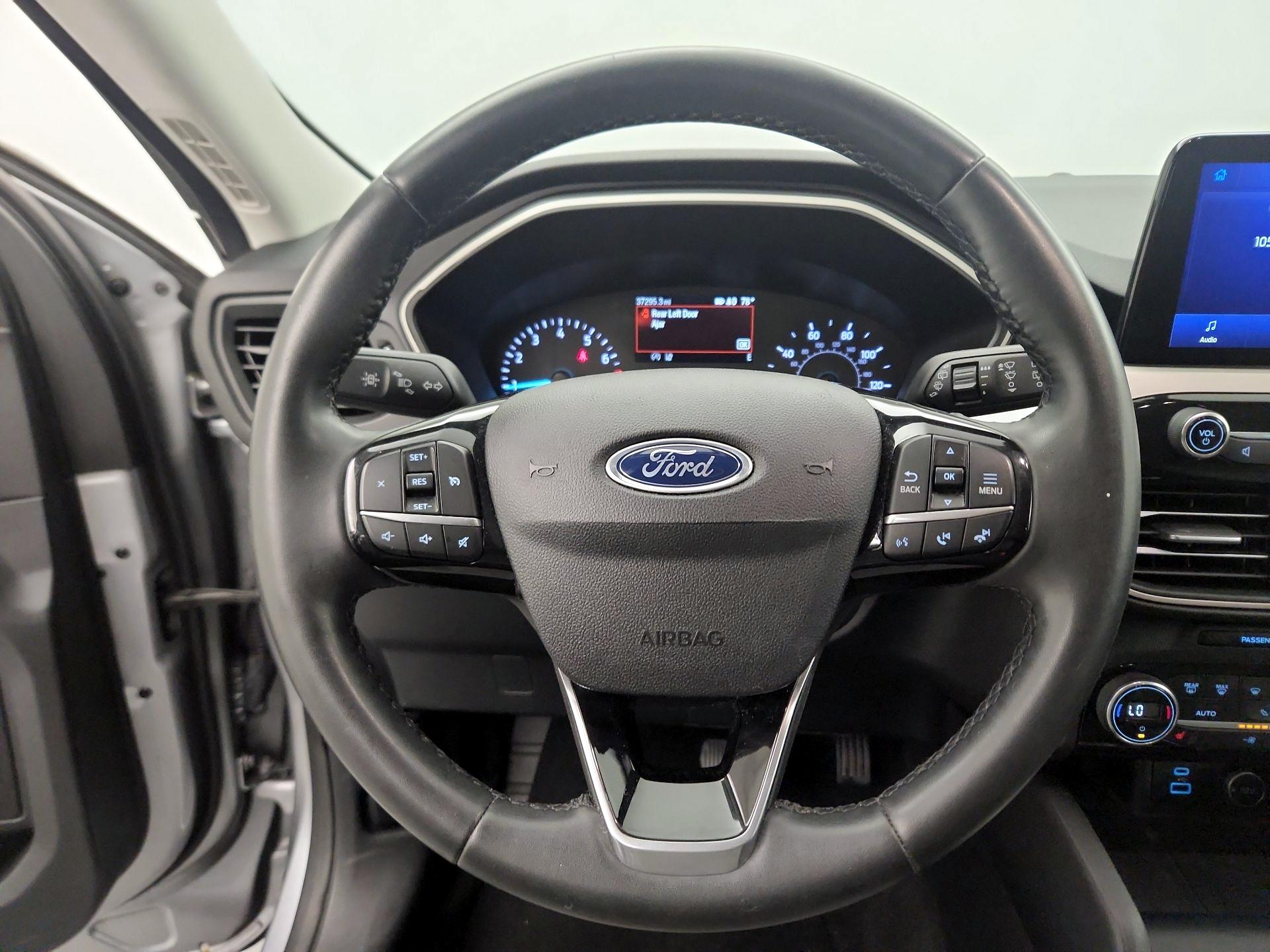 Thumbnail: 2021 Ford Escape - 10