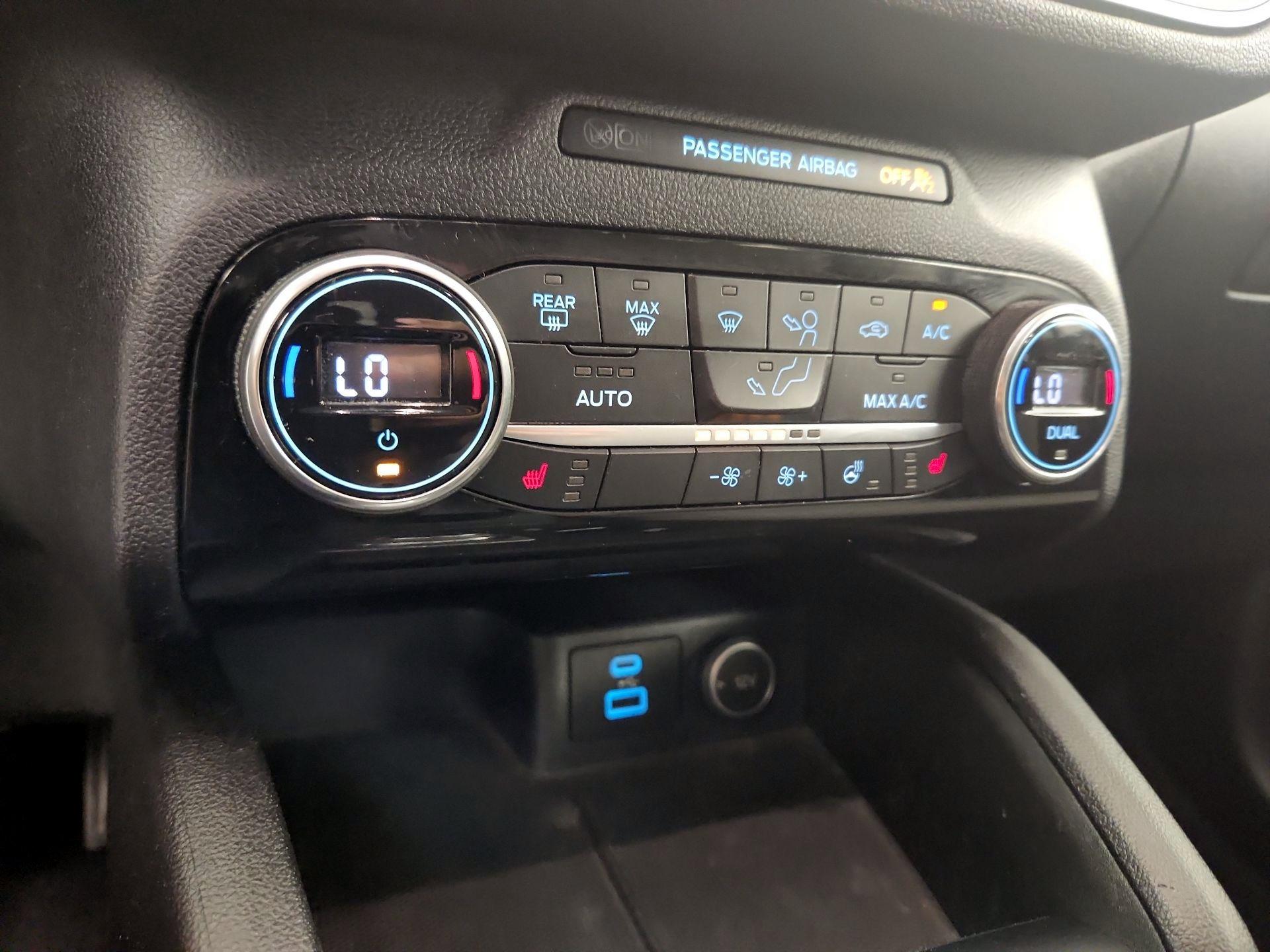 Thumbnail: 2021 Ford Escape - 16