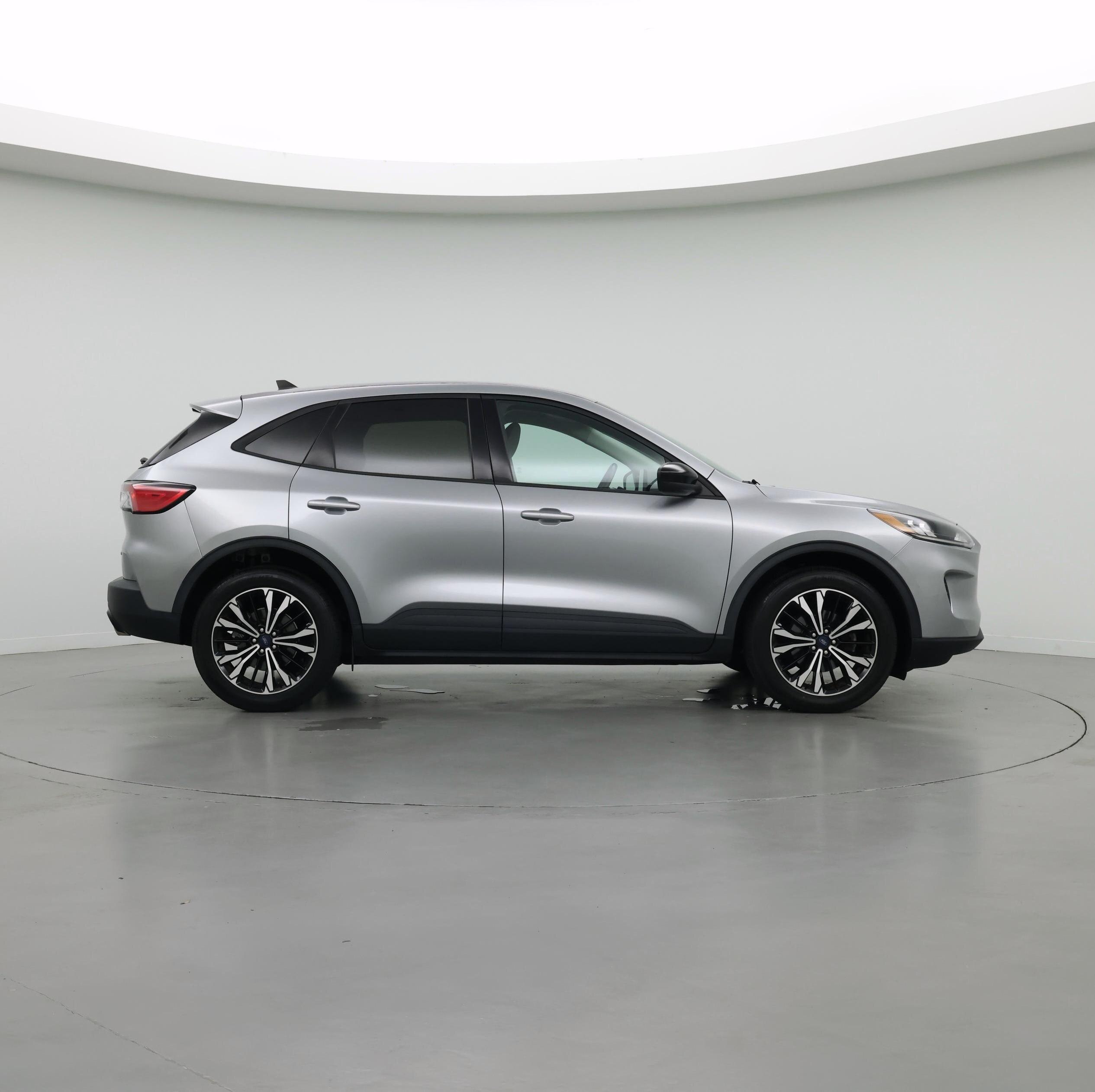 Thumbnail: 2021 Ford Escape - 7