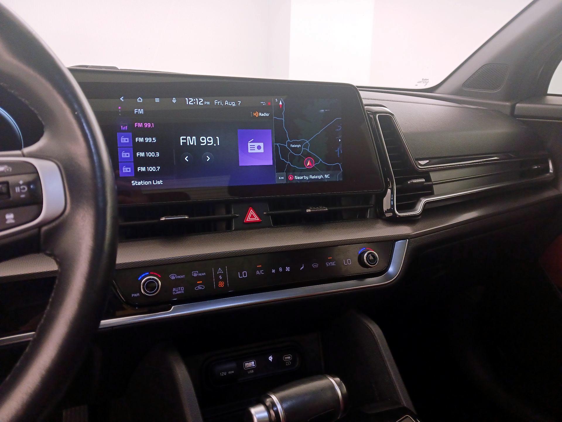 Thumbnail: 2023 Kia Sportage - 16