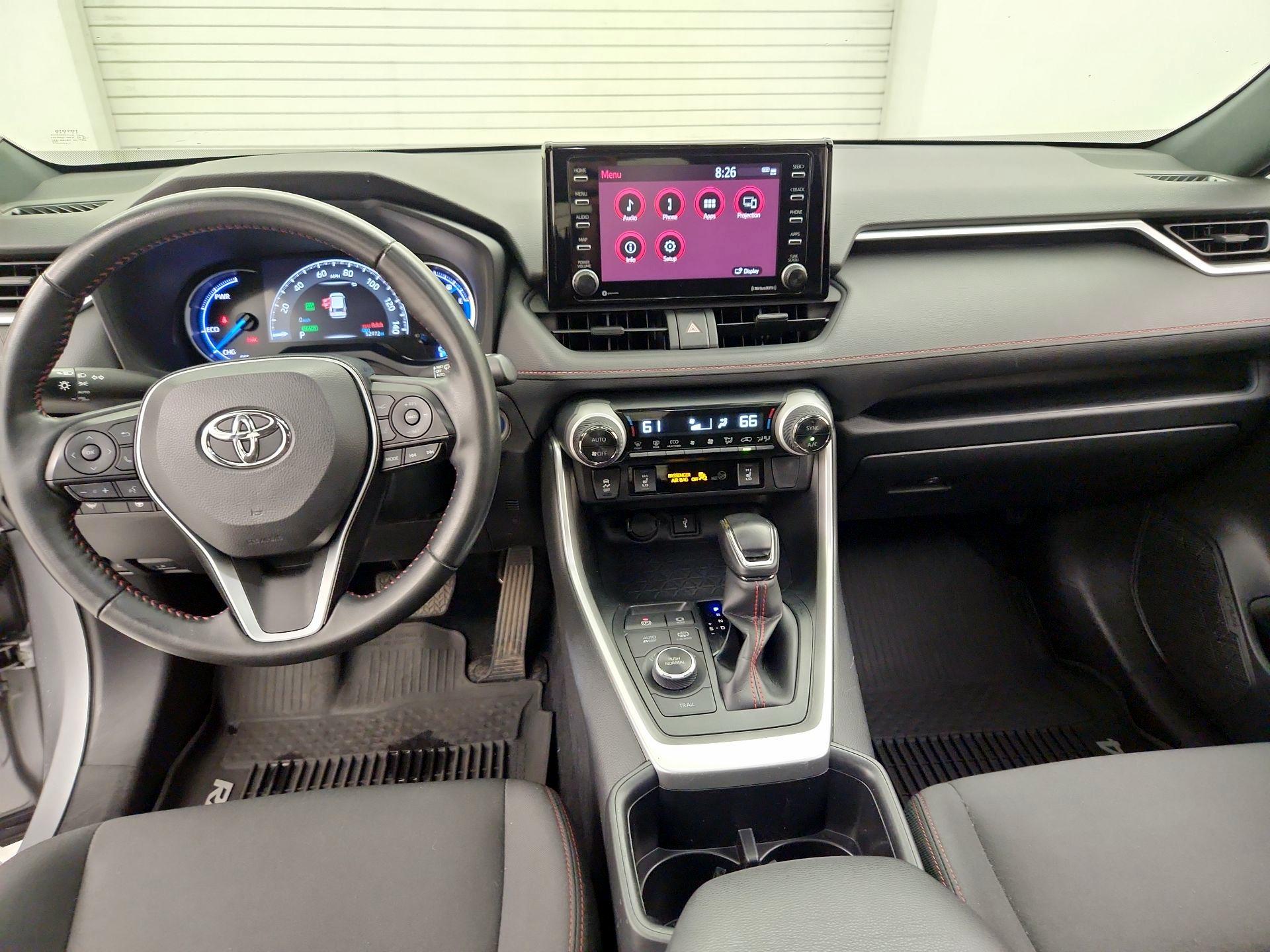 Thumbnail: 2022 Toyota RAV4 - 9