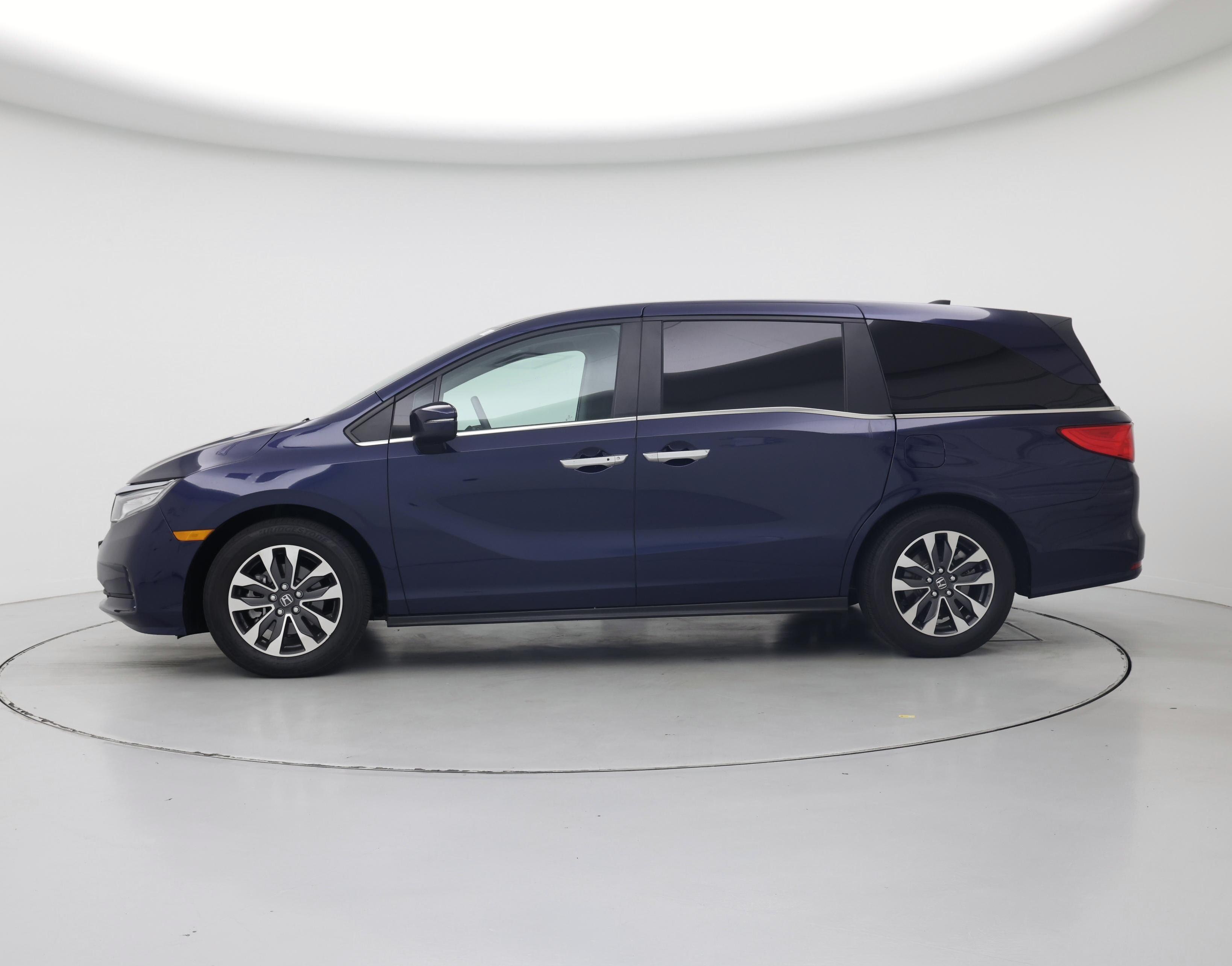 Thumbnail: 2024 Honda Odyssey - 3