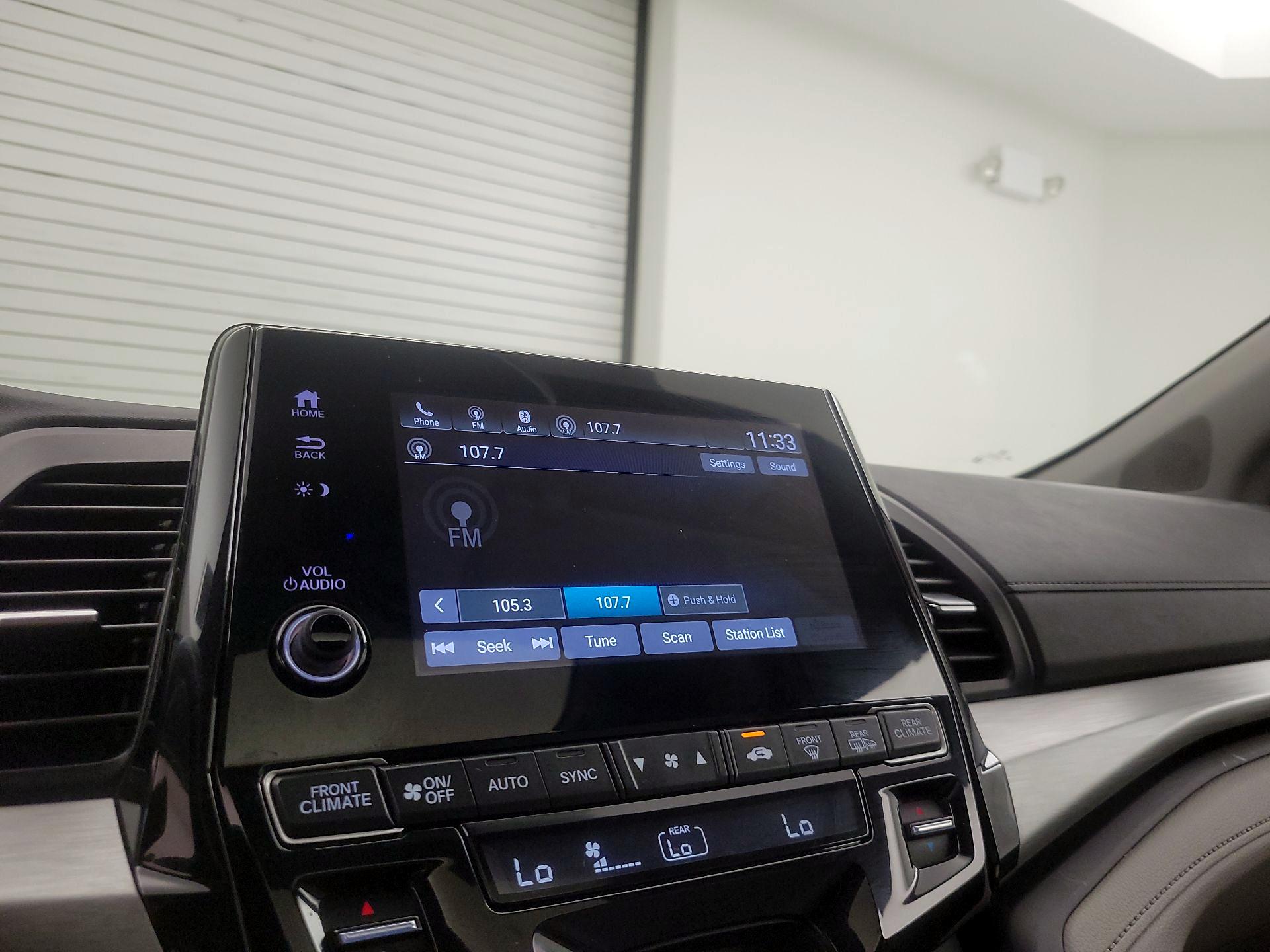 Thumbnail: 2023 Honda Odyssey - 15