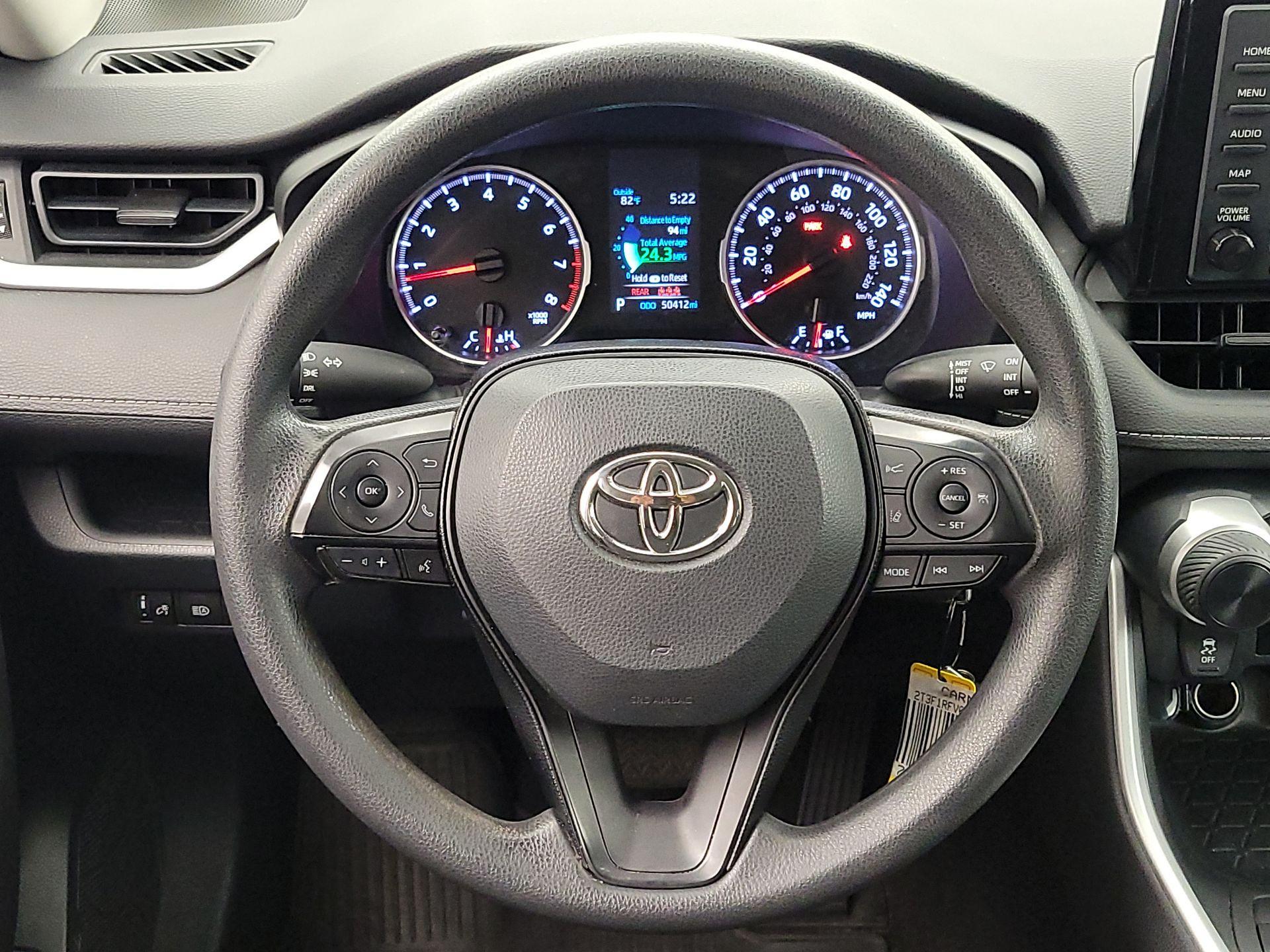 Thumbnail: 2020 Toyota RAV4 - 10