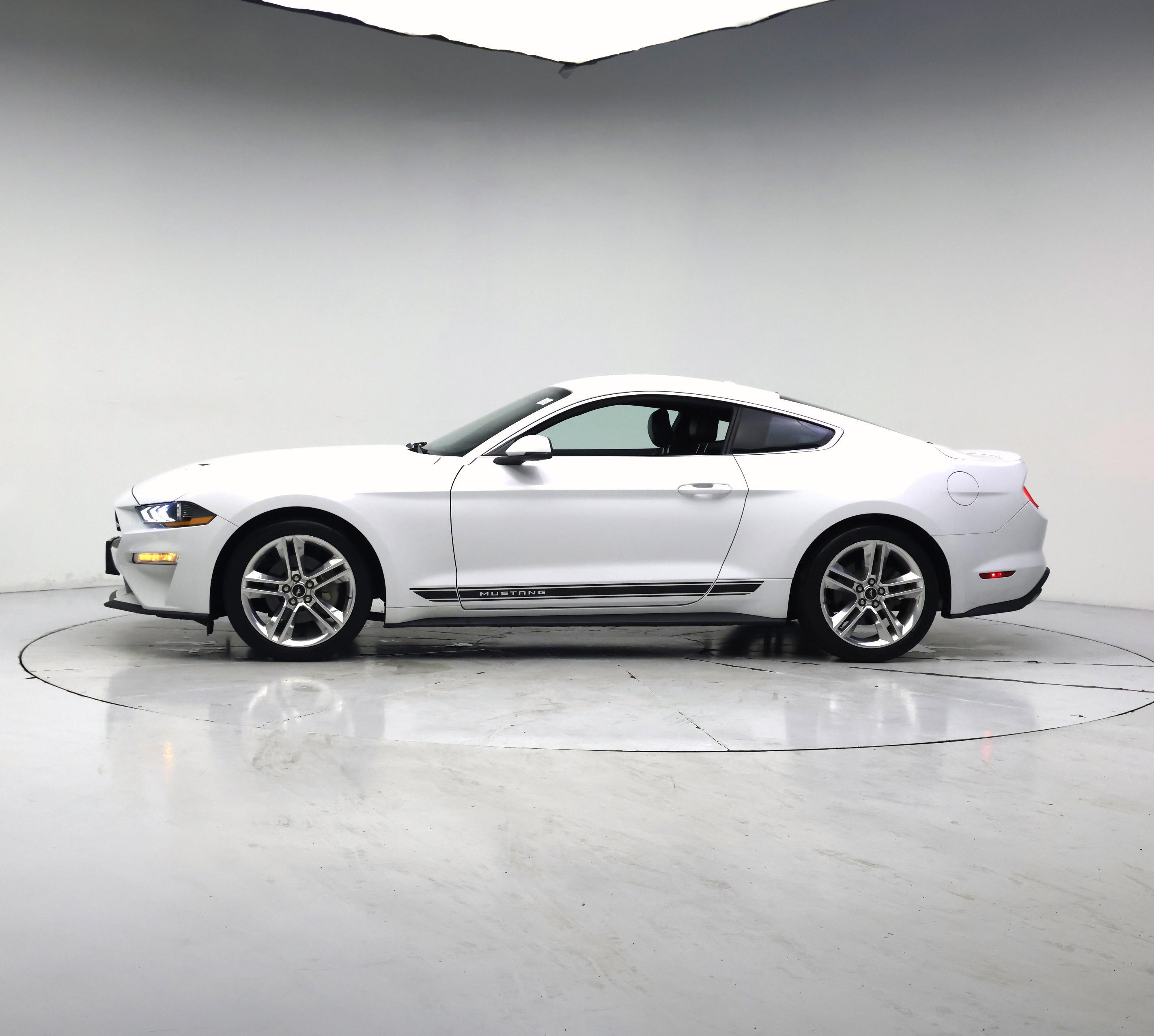 Thumbnail: 2020 Ford Mustang - 3