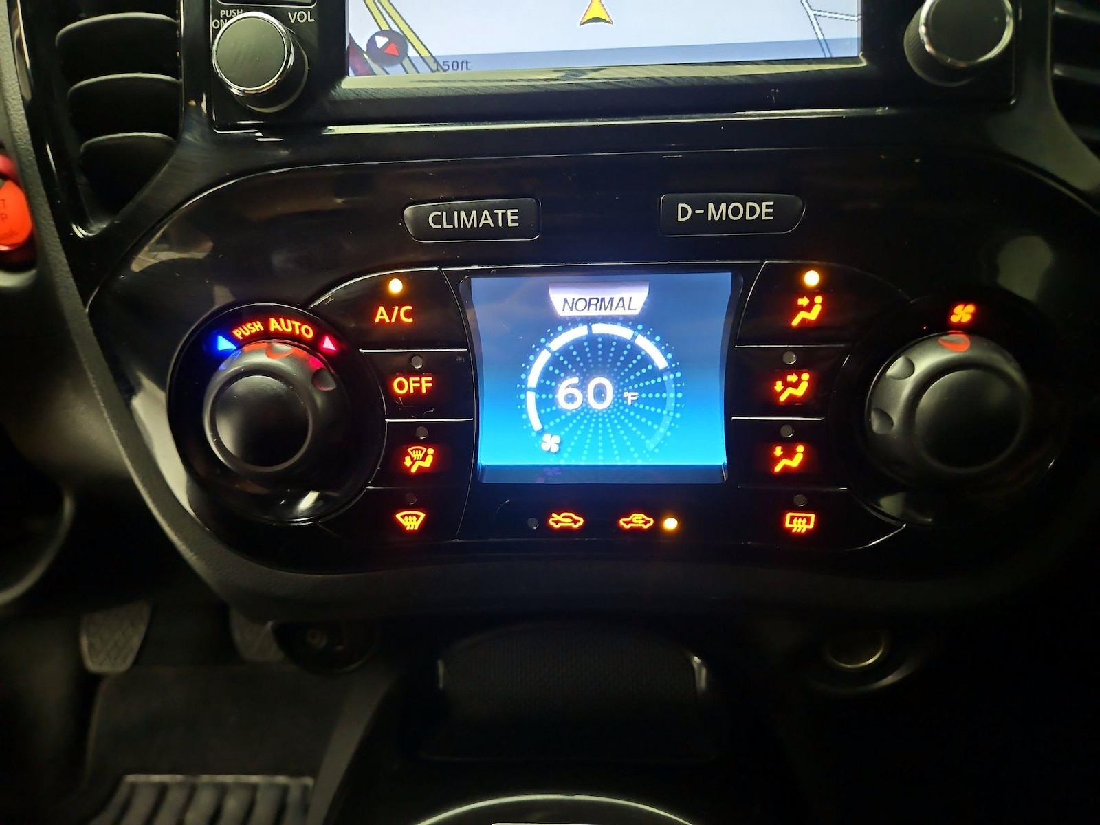 2015 Nissan JUKE NISMO - Photo 18